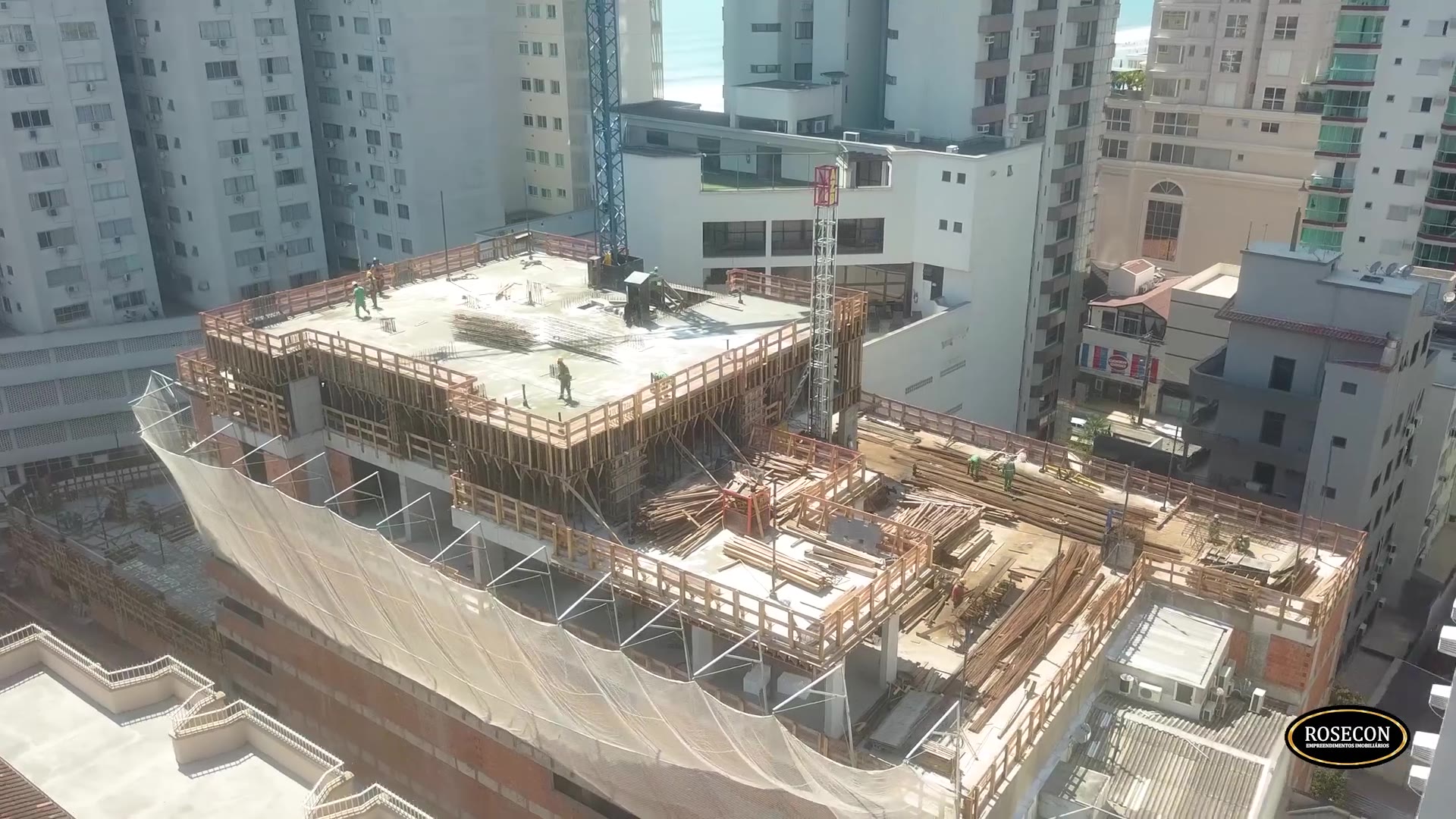 Vídeo 8 — La Belle Tour, Balneário Camboriú SC