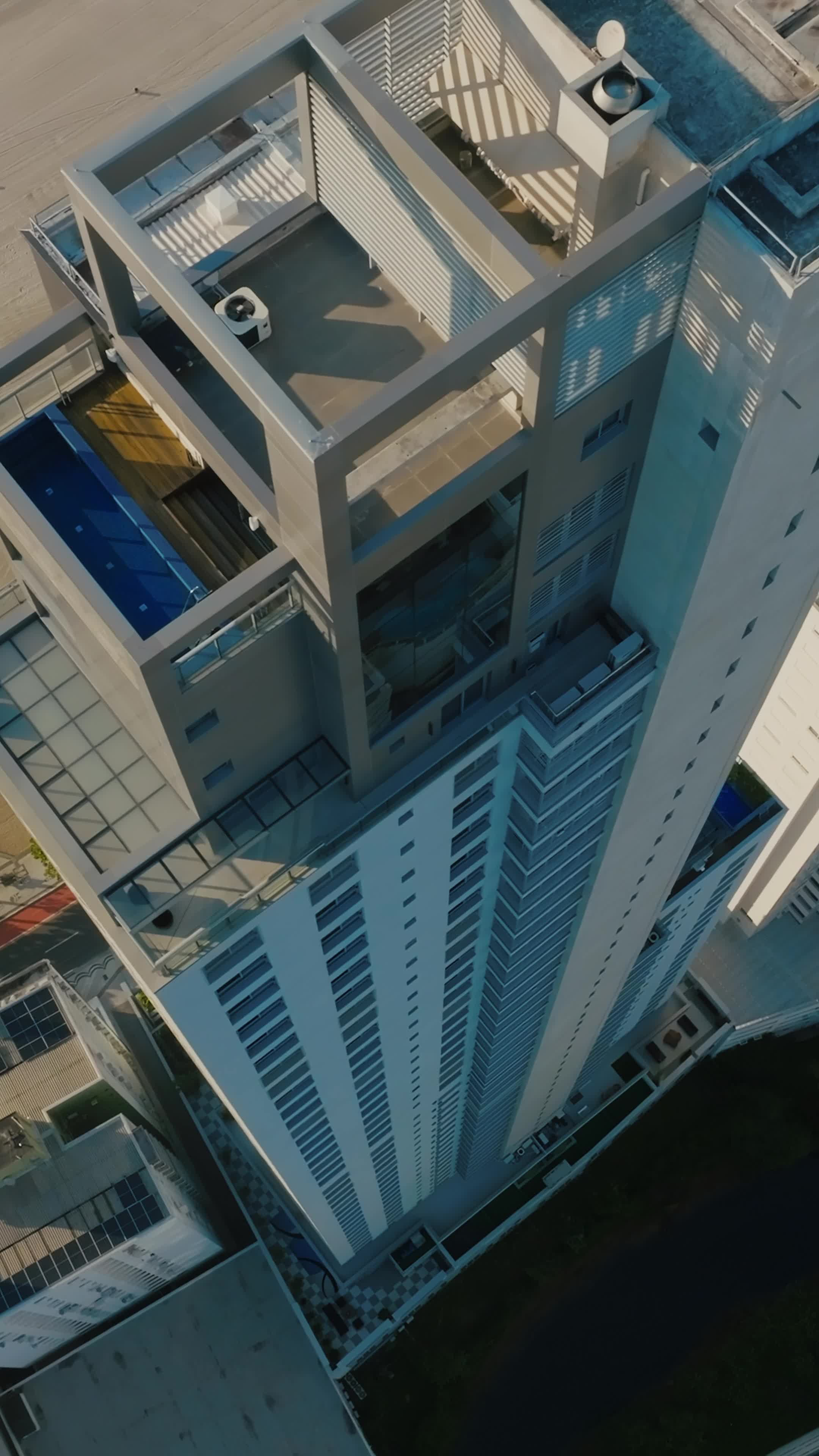 V&iacute;deo 3 — Splendido, Balne&aacute;rio Cambori&uacute; SC
