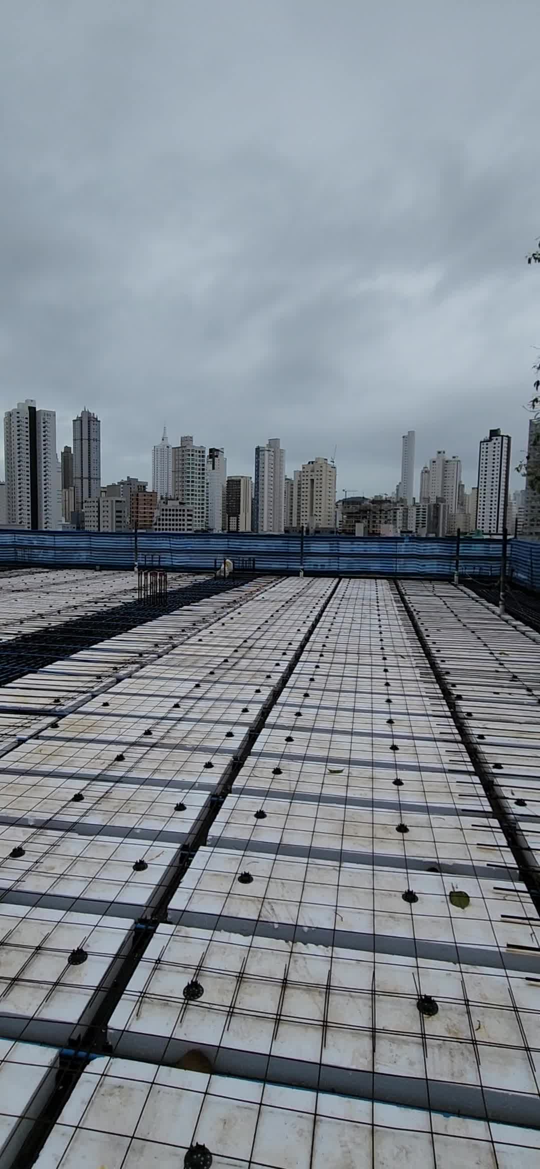 V&iacute;deo 1 — Collina Del Mare, Balne&aacute;rio Cambori&uacute; SC