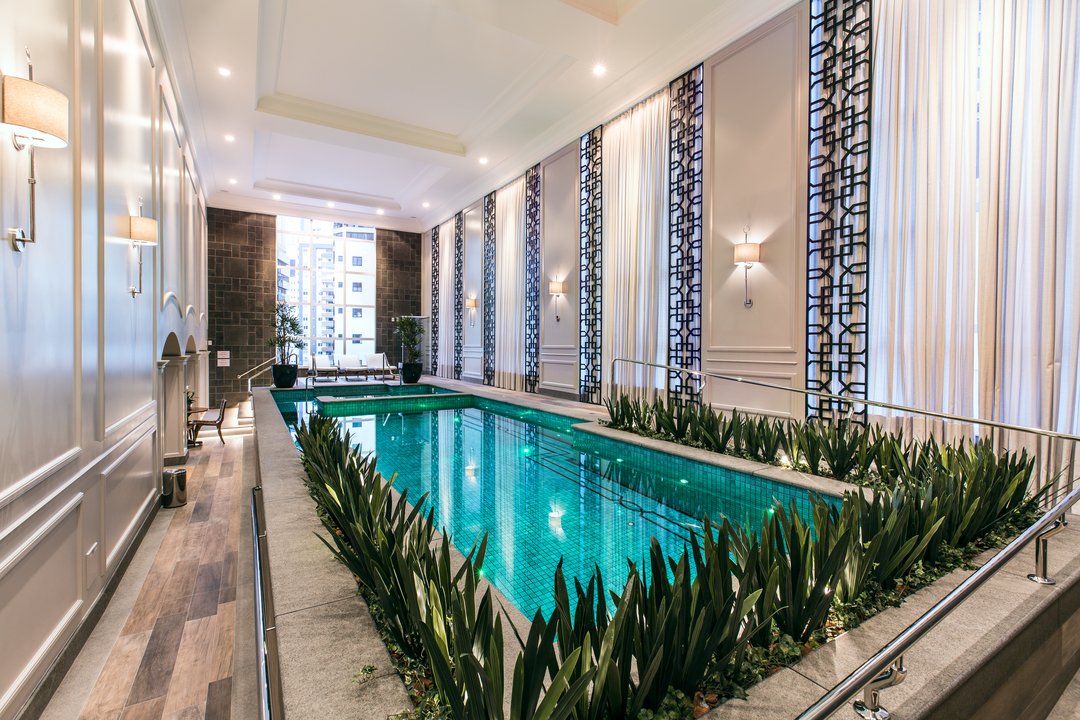 Acqualina Residence