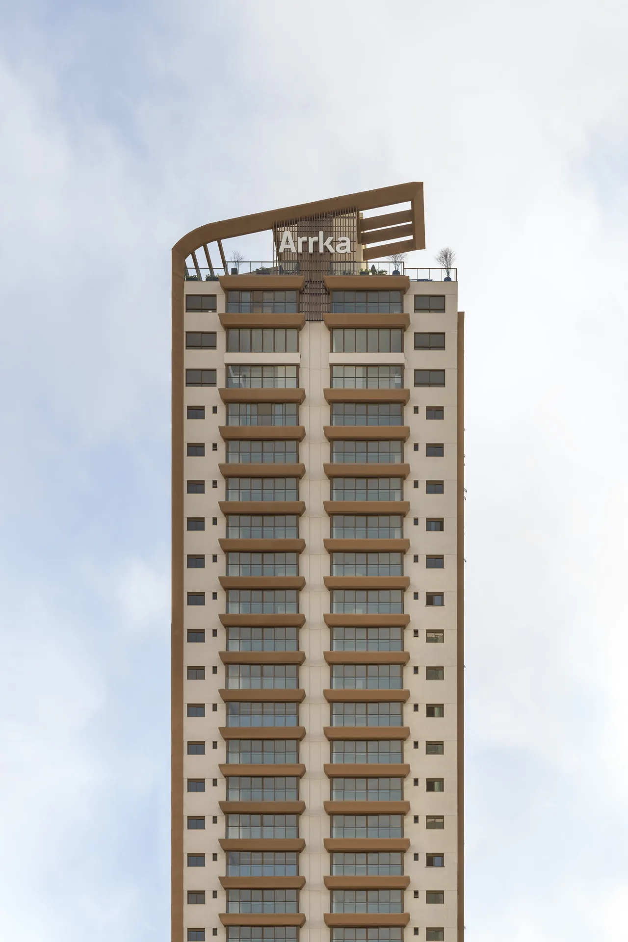 Admira — Balneário Camboriú