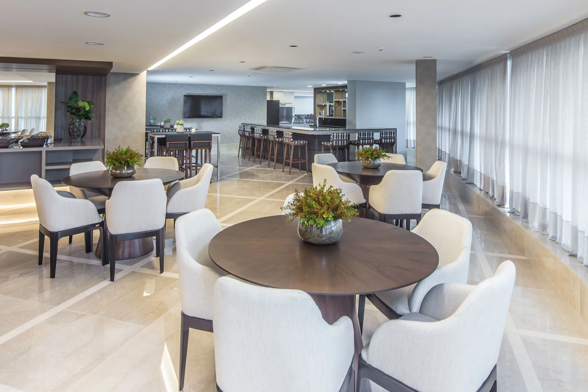 Ibiza Towers em Balneário Camboriú SC — Foto 19