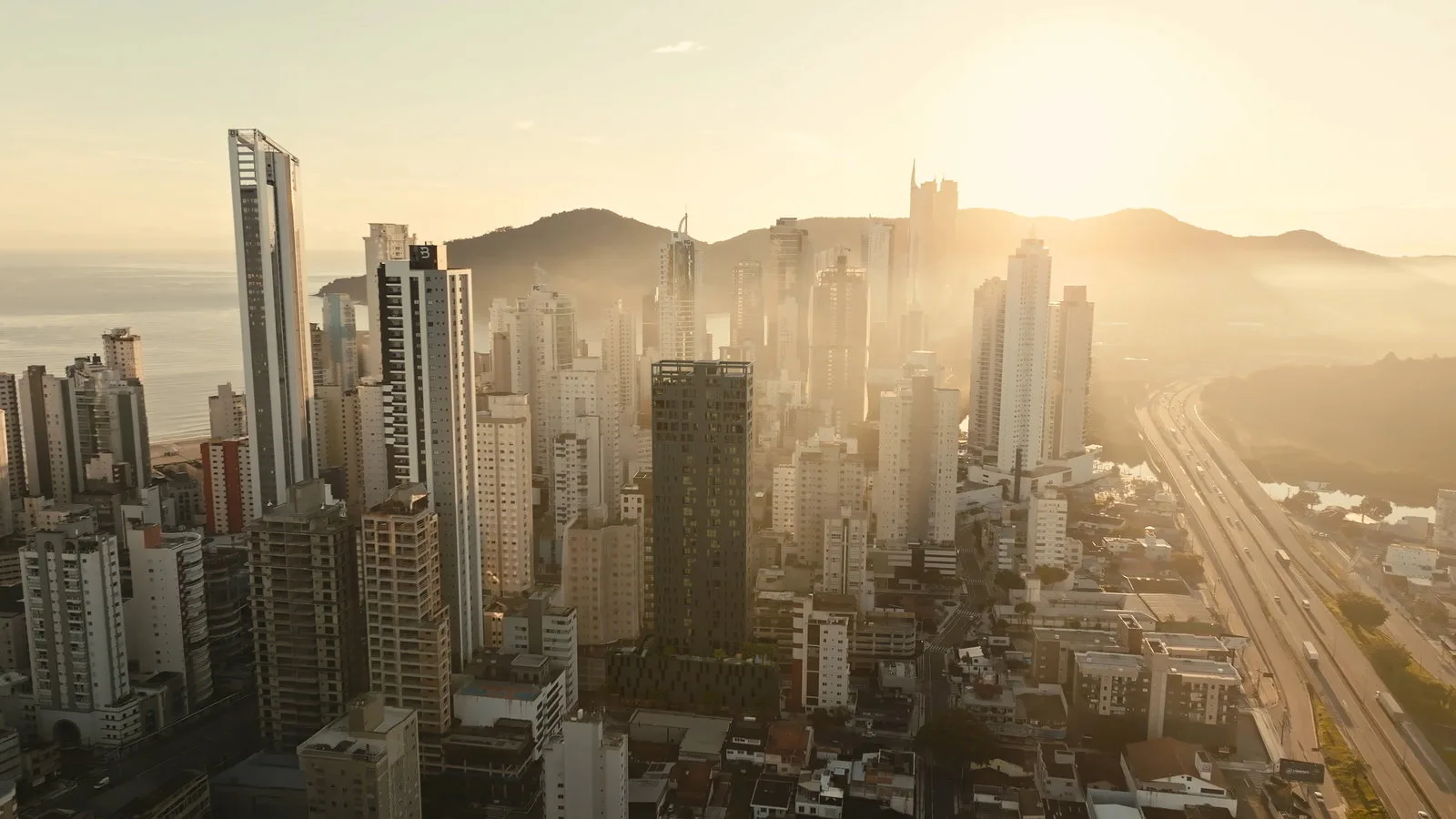 Origem 3300 em Balneário Camboriú SC — Foto 4
