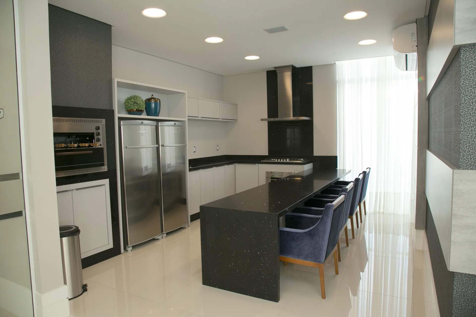 Sistina Tower em Balneário Camboriú SC — Foto 32