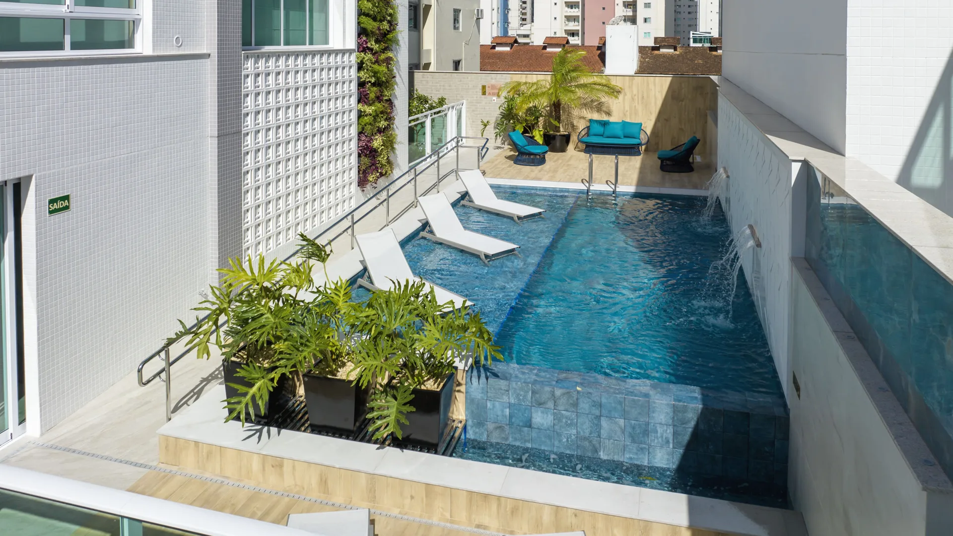 Solar Di Capri em Balneário Camboriú SC — Foto 2