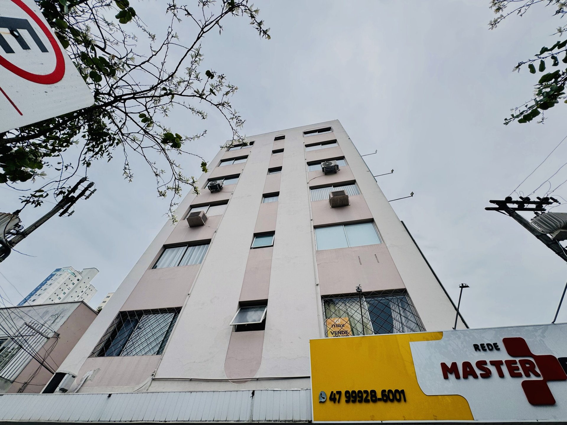 Apartamento 1 dormitório no Edifício Primavera — Centro, Balneário Camboriú SC