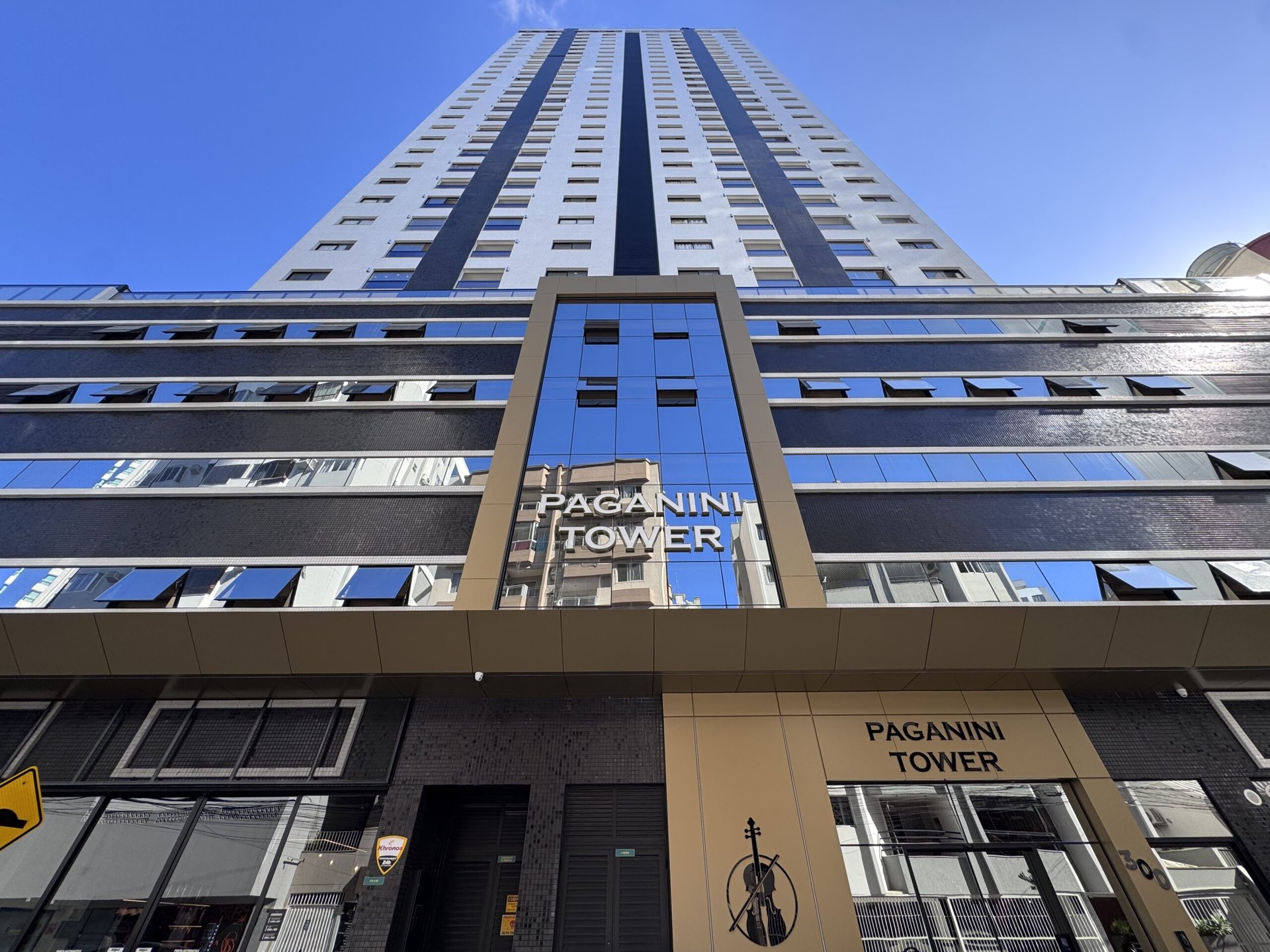Apartamento 1 suíte no Paganini Tower — foto 1