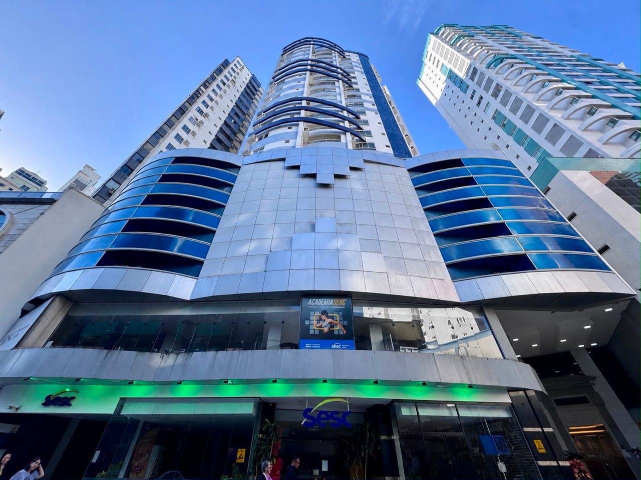 Apartamento 2 dormitórios no Brasil Central — Centro, Balneário Camboriú SC
