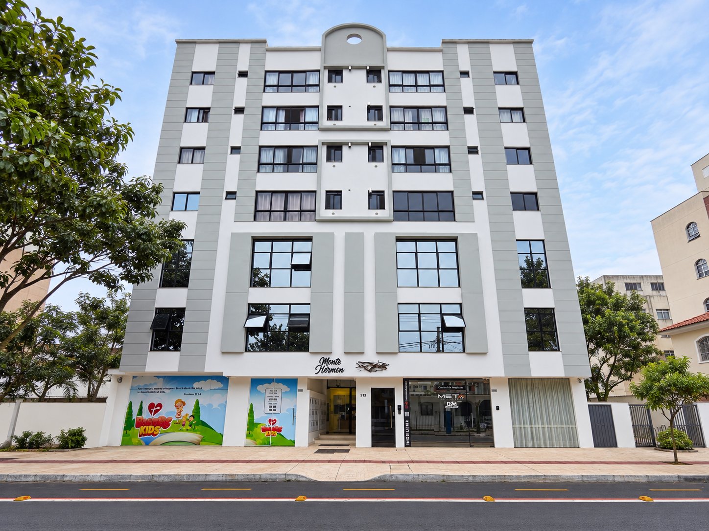 Apartamento 2 suítes no Monte Hermon — Nações, Balneário Camboriú SC