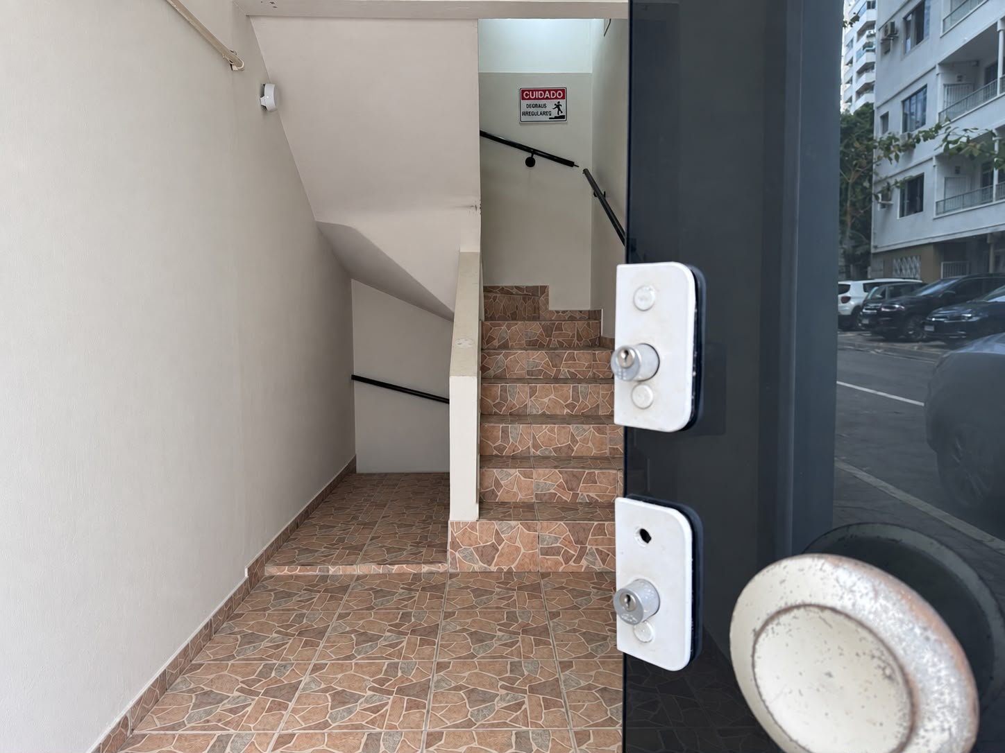 Apartamento 4 dormitórios no Prédio Residencial e Comercial — foto 2