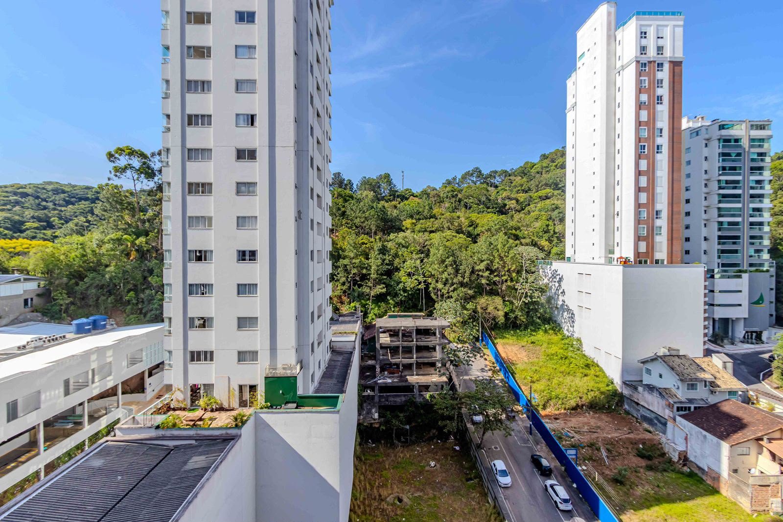 Apartamento 4 suítes no Costa Esmeralda — foto 2