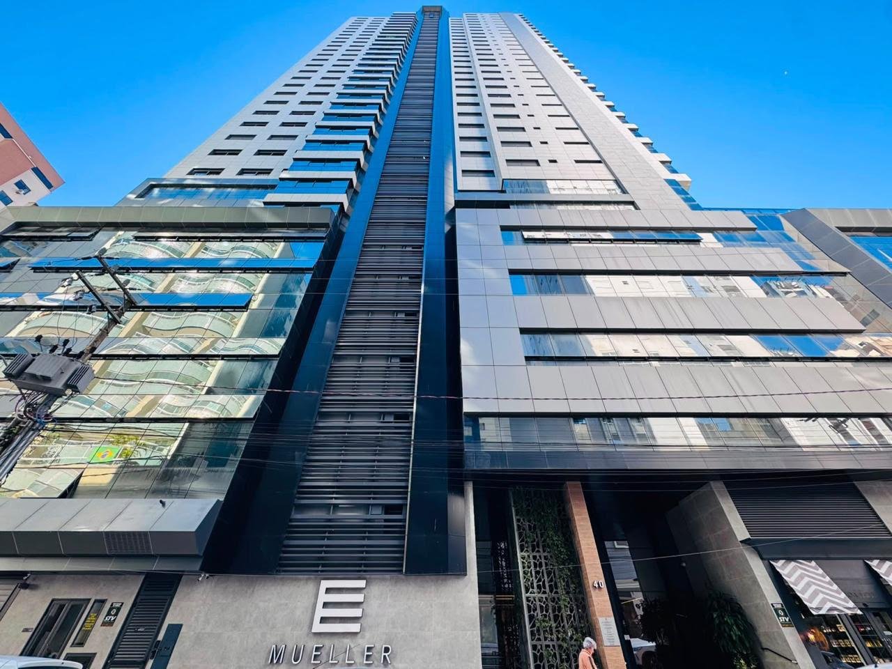 Apartamento 4 suítes no Mueller Ocean — Centro, Balneário Camboriú SC
