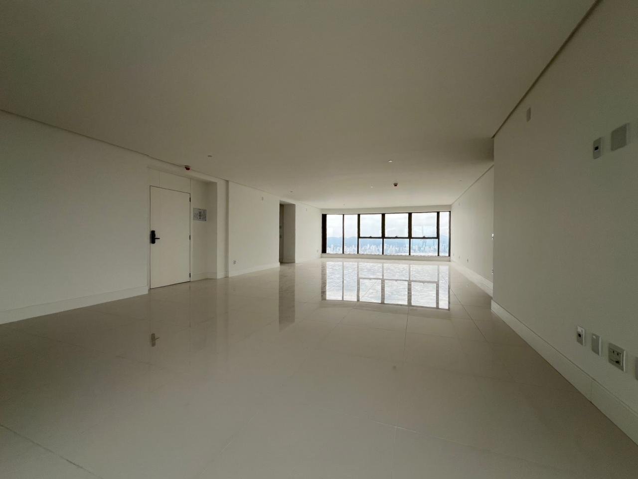Apartamento 6 suítes no Yachthouse — foto 4