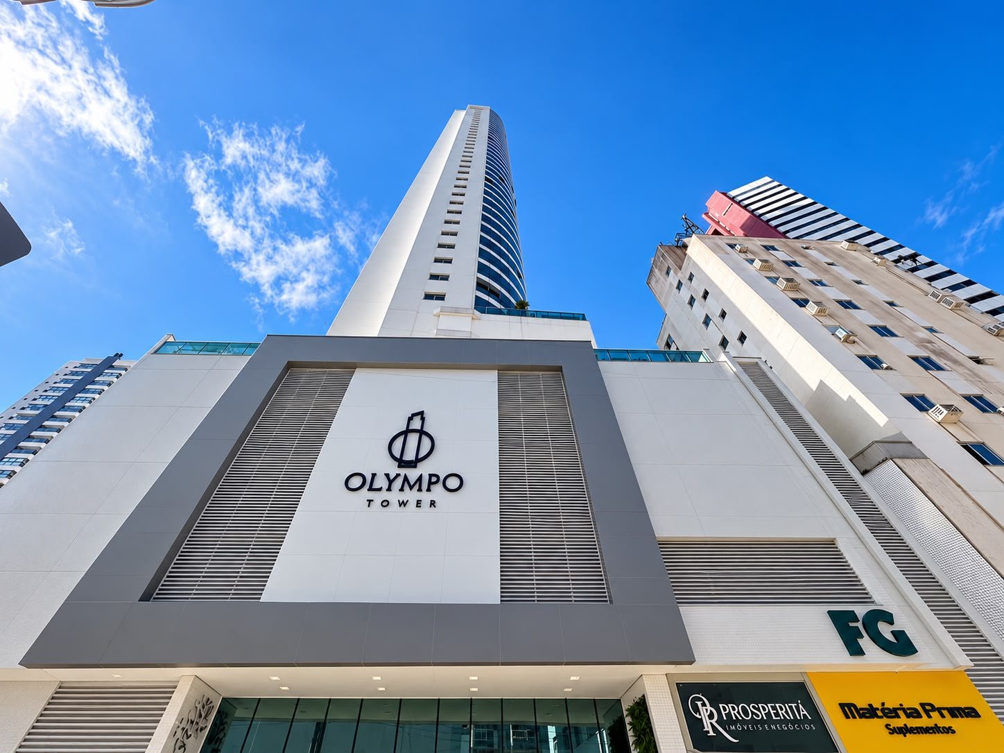 Apartamento 2 suítes no Olympo Tower — foto 1