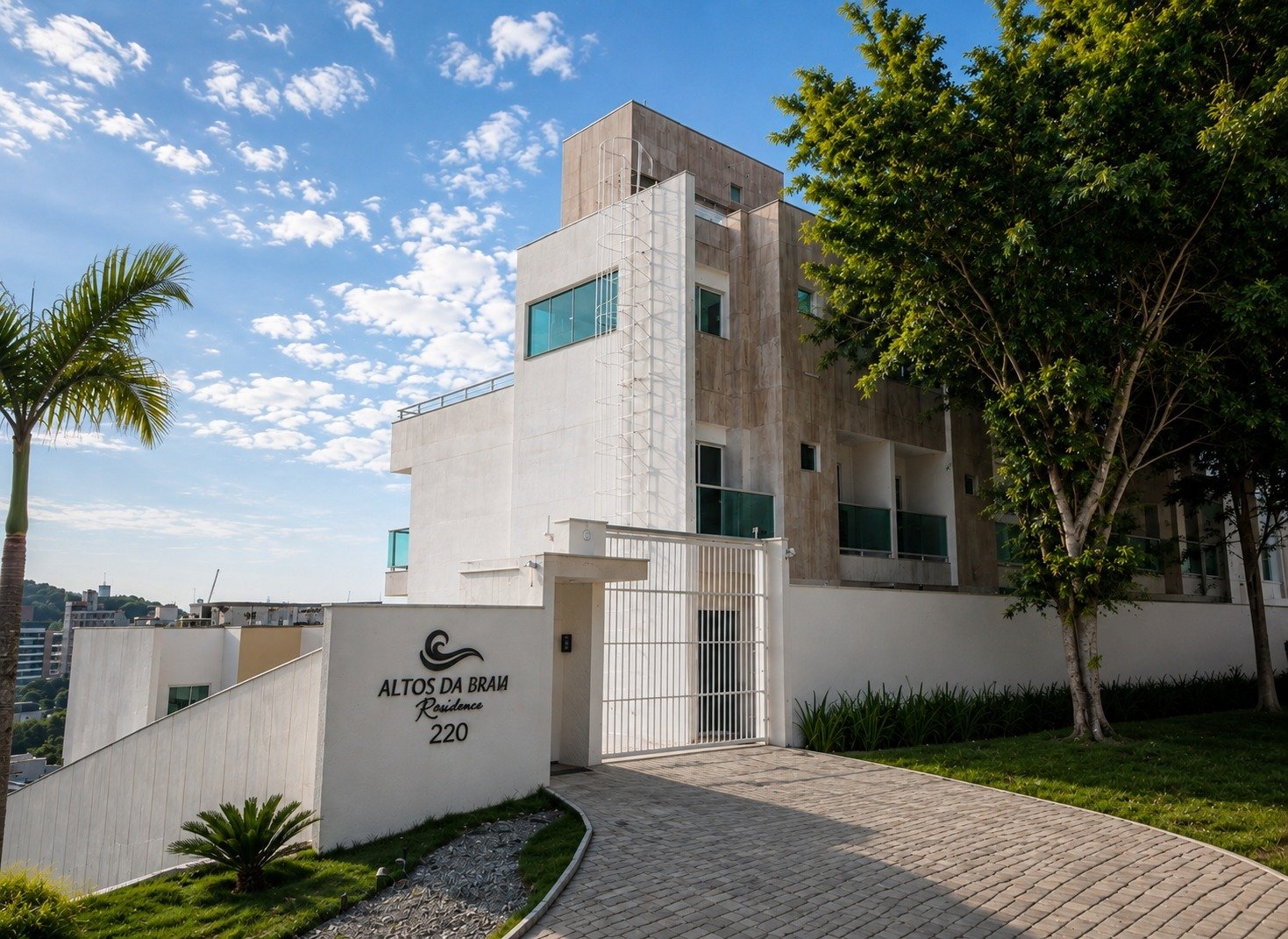 Casa 2 suítes — Altos da Brava — foto 1