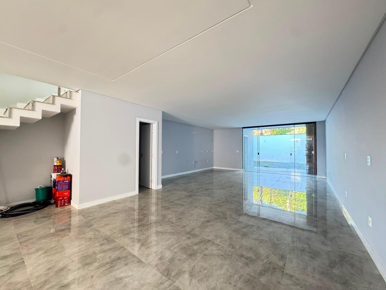 Casa 4 suítes — Praia dos Amores — foto 4