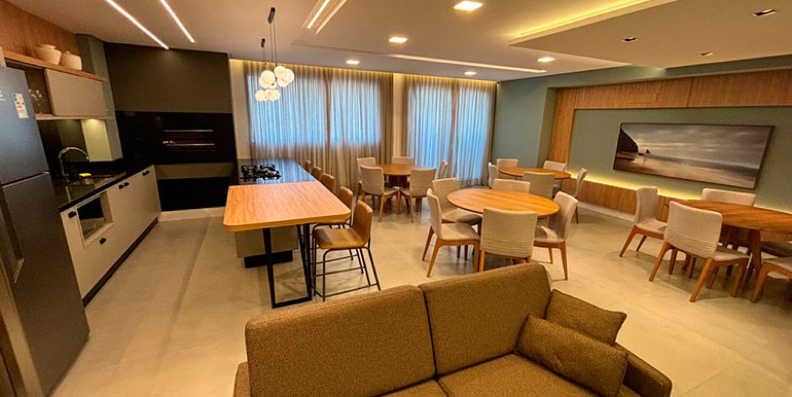 Area de lazer 4 do Azamor em Balneário Camboriú SC