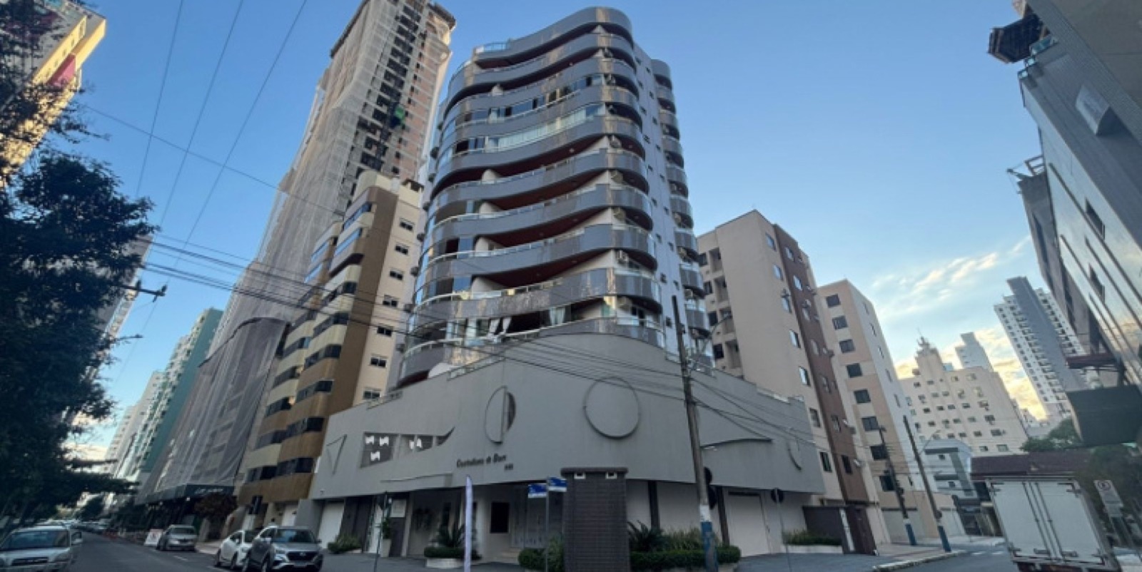 Castellana di Bari — Empreendimento em Balneário Camboriú SC