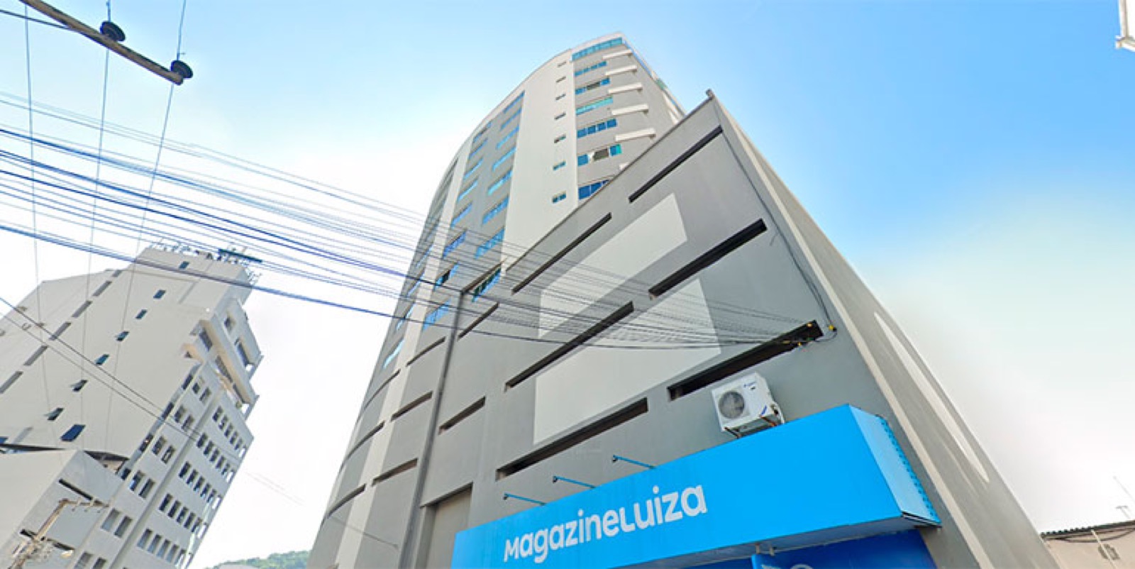 Render 1 do Cataluña Comercial Center em Balneário Camboriú SC