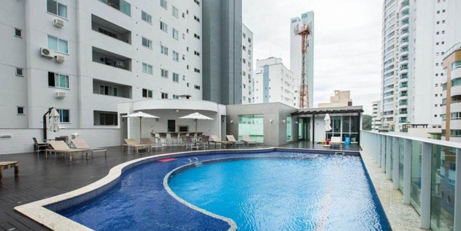 Area de lazer 2 do Celebrity Tower em Balneário Camboriú SC