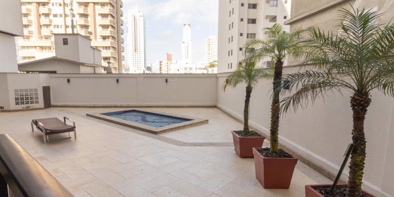 Area de lazer 5 do Champagne em Balneário Camboriú SC