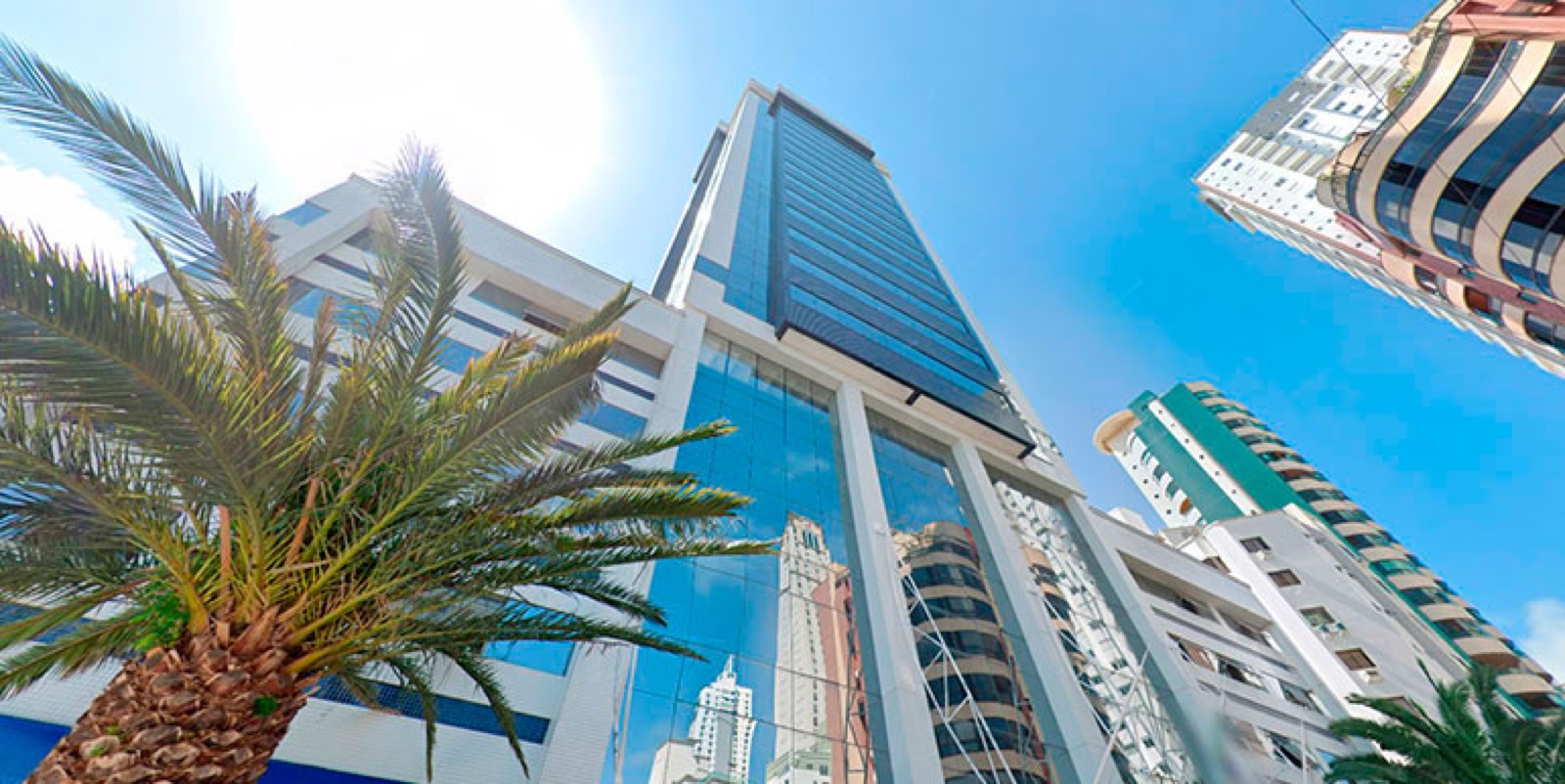 Area de lazer 1 do Ciaplan Empresarial em Balneário Camboriú SC