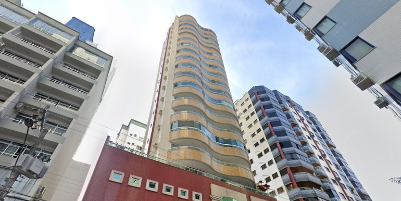 Costa Tropicale — Empreendimento em Balneário Camboriú SC