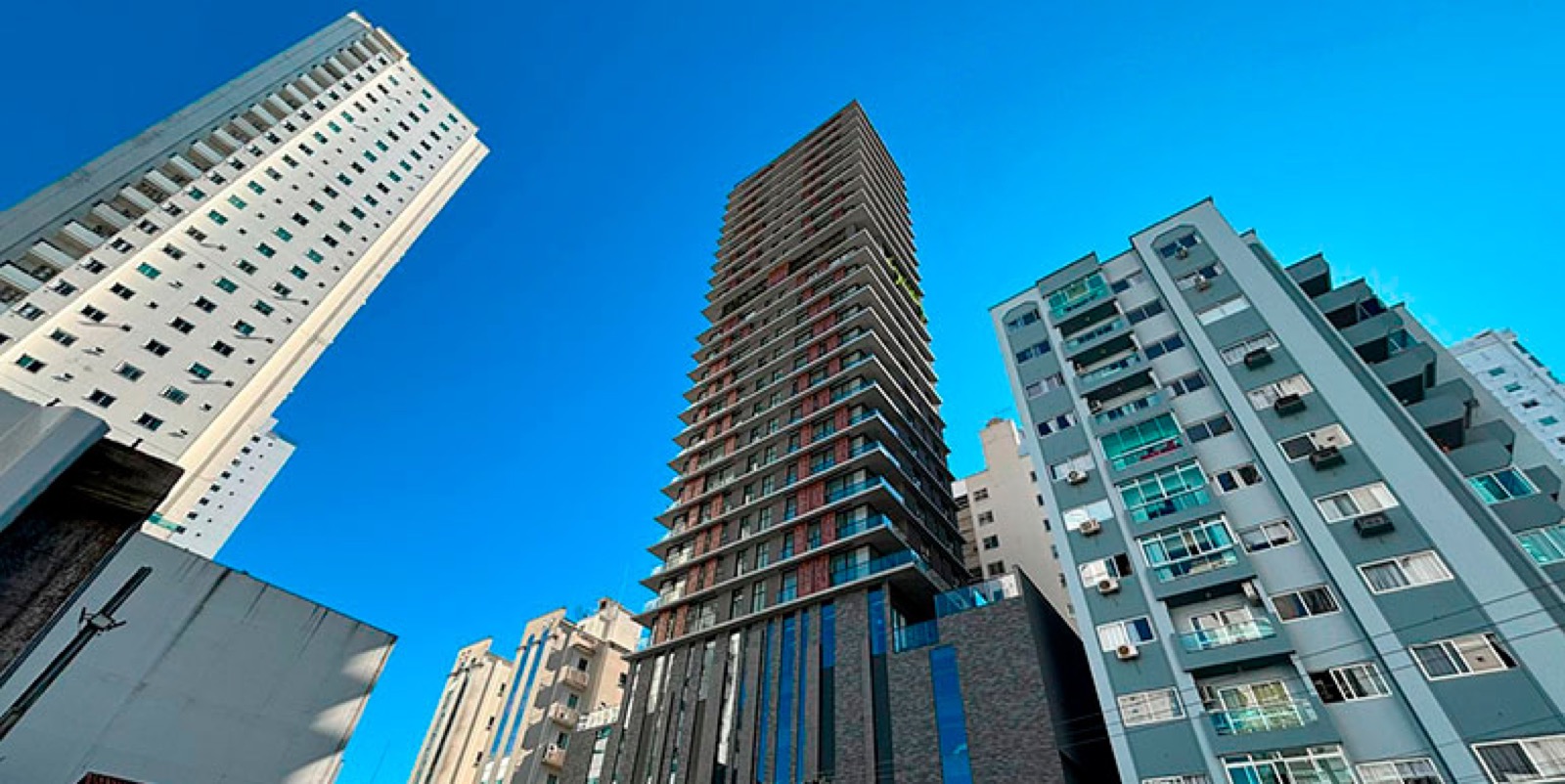 Empire — Empreendimento em Balneário Camboriú SC