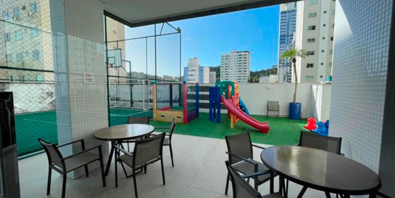 Area de lazer 3 do Essence Residence em Balneário Camboriú SC