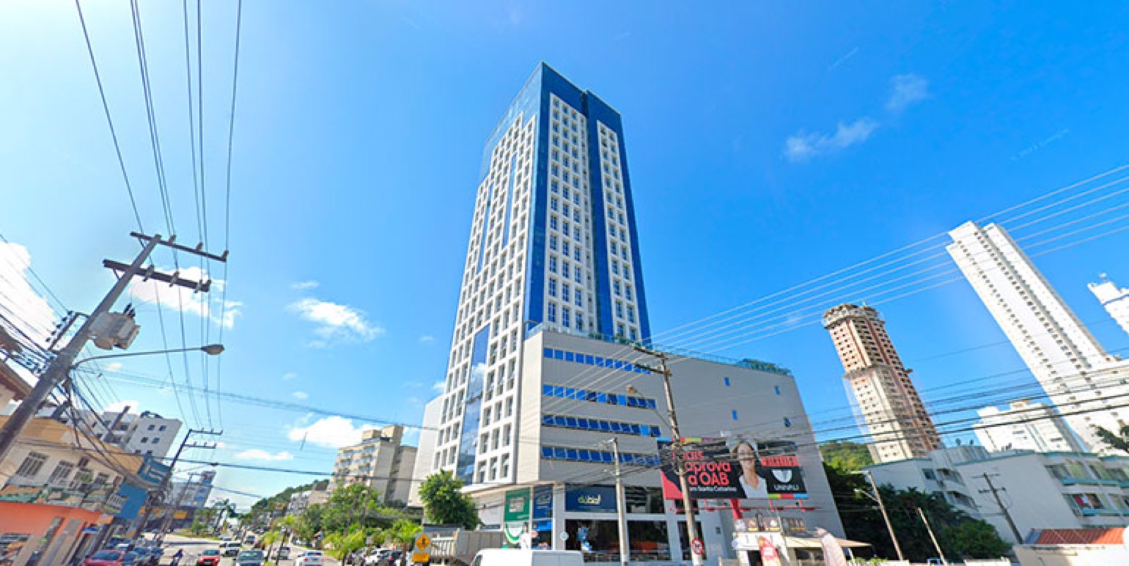 Area de lazer 1 do Evolution Corporate em Balneário Camboriú SC