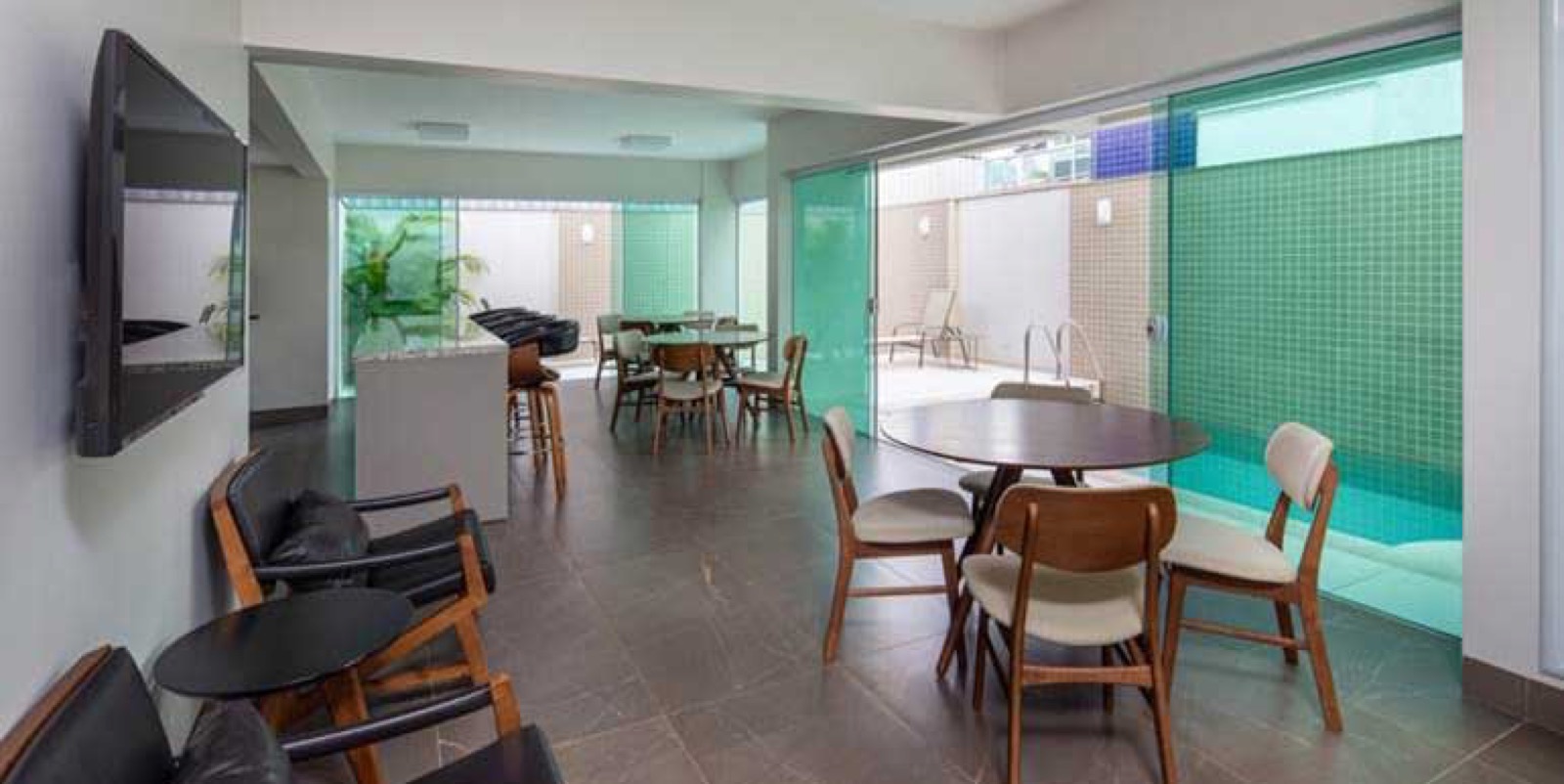 Area de lazer 1 do Genève em Balneário Camboriú SC
