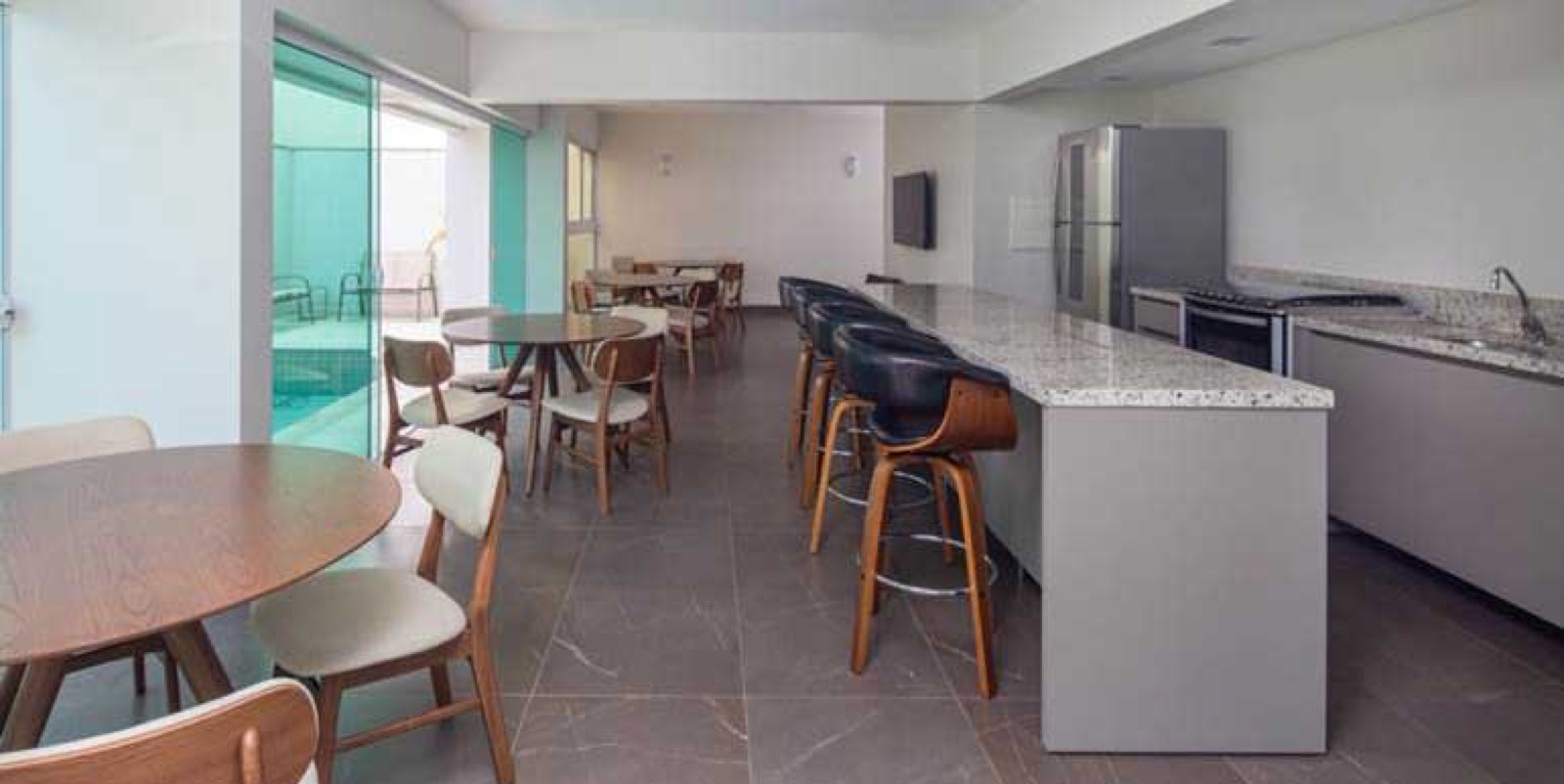 Area de lazer 2 do Genève em Balneário Camboriú SC
