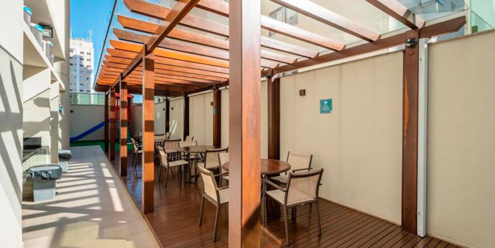 Area de lazer 1 do Hermosa Beach em Balneário Camboriú SC