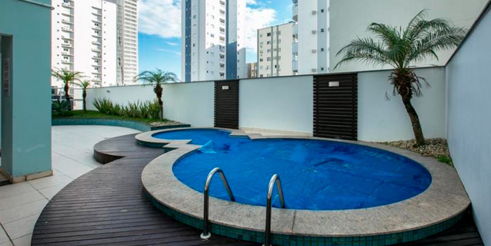 Area de lazer 1 do Imperialle em Balneário Camboriú SC