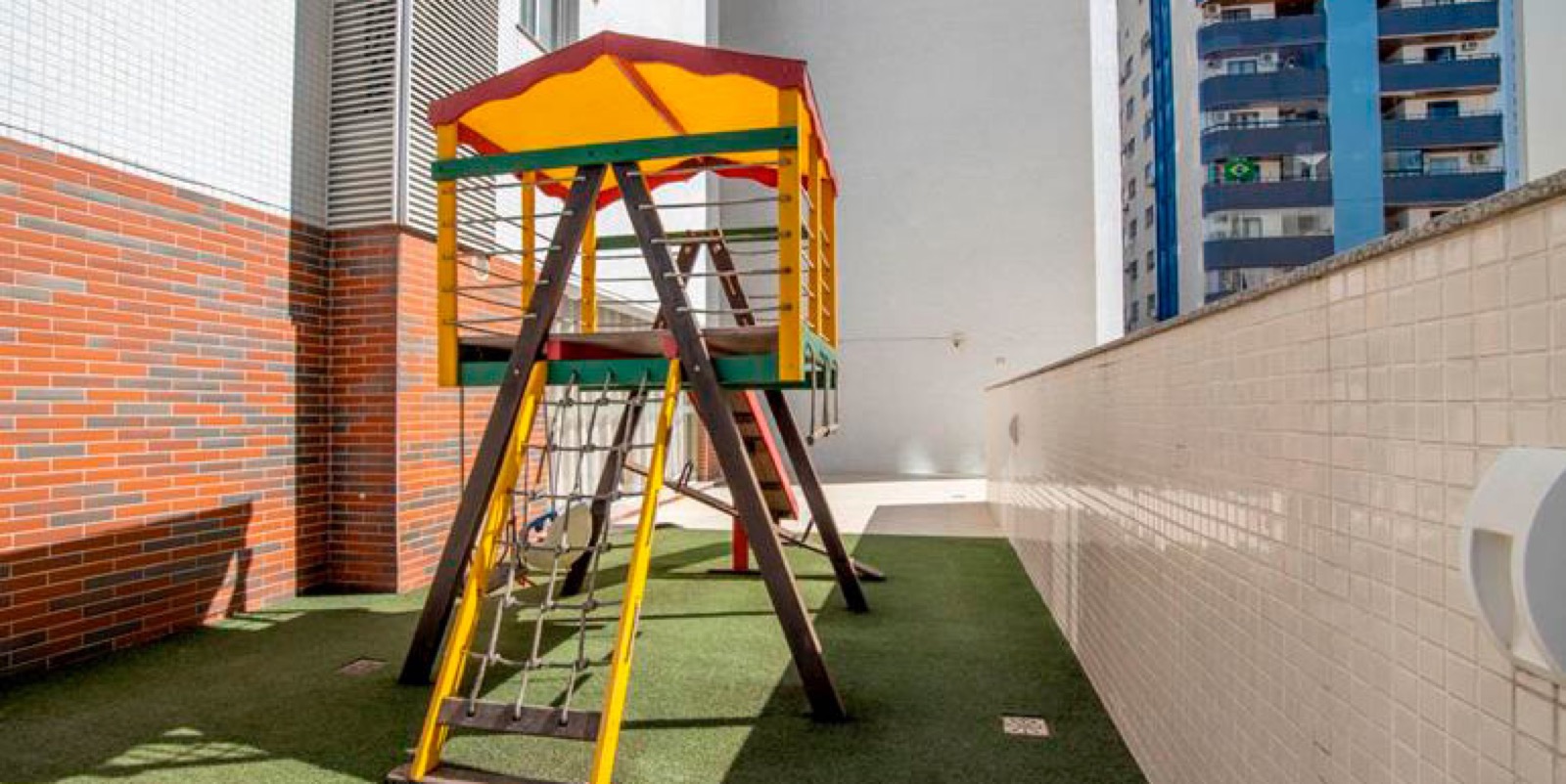 Area de lazer 4 do Maison Antonieta em Balneário Camboriú SC