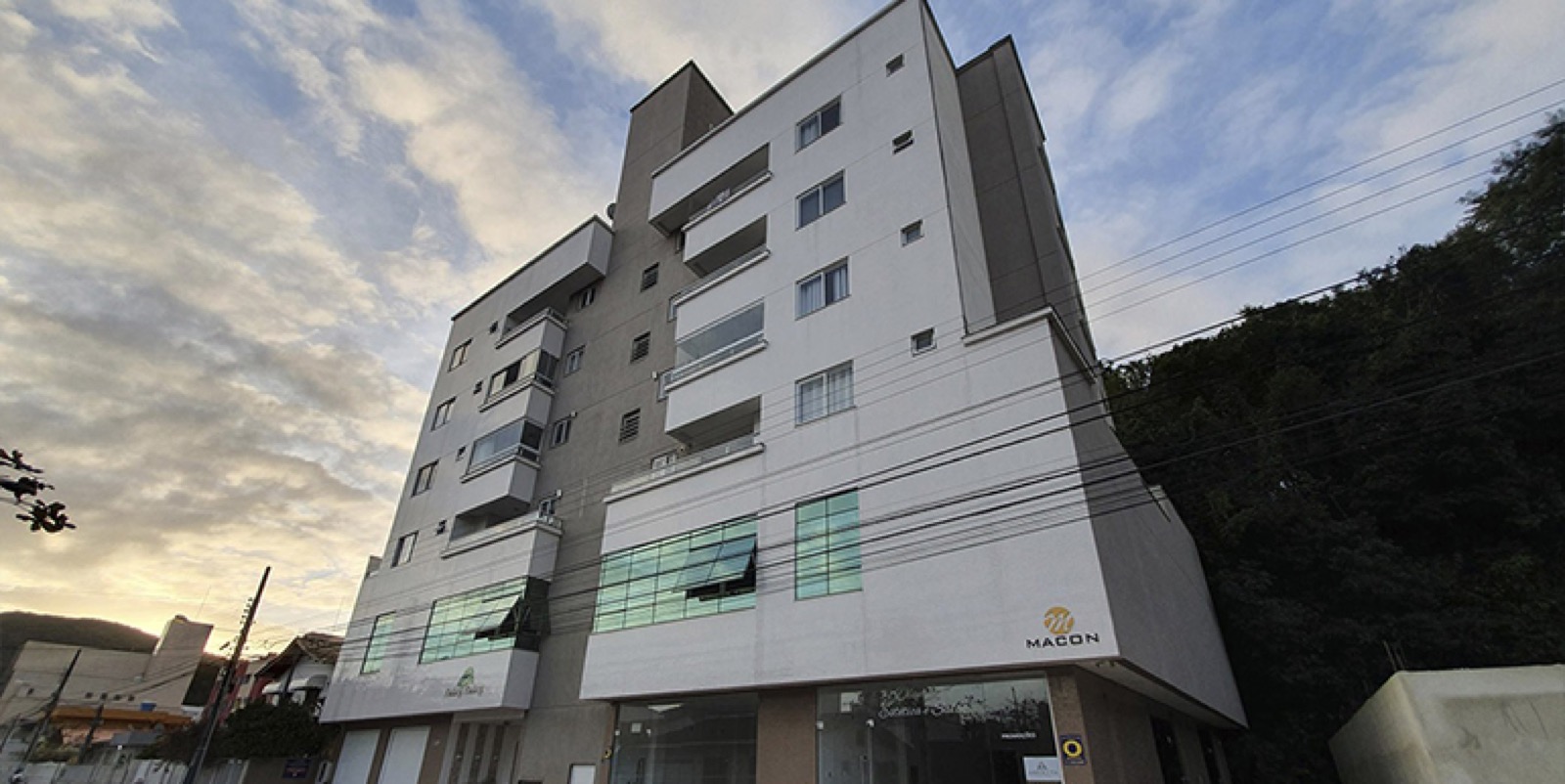 Padang Padang — Empreendimento em Balneário Camboriú SC