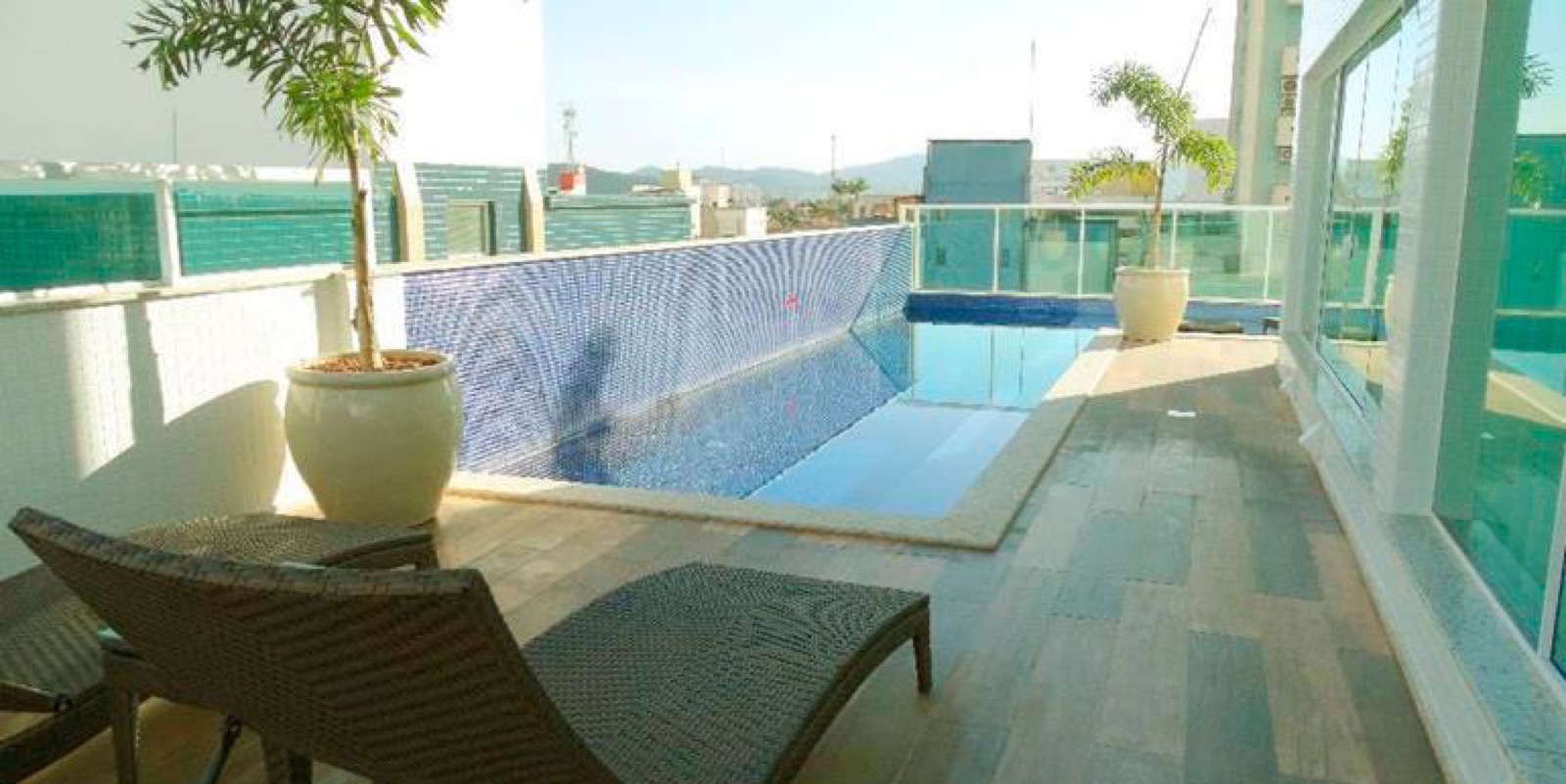 Area de lazer 1 do Porto di Napoli em Balneário Camboriú SC
