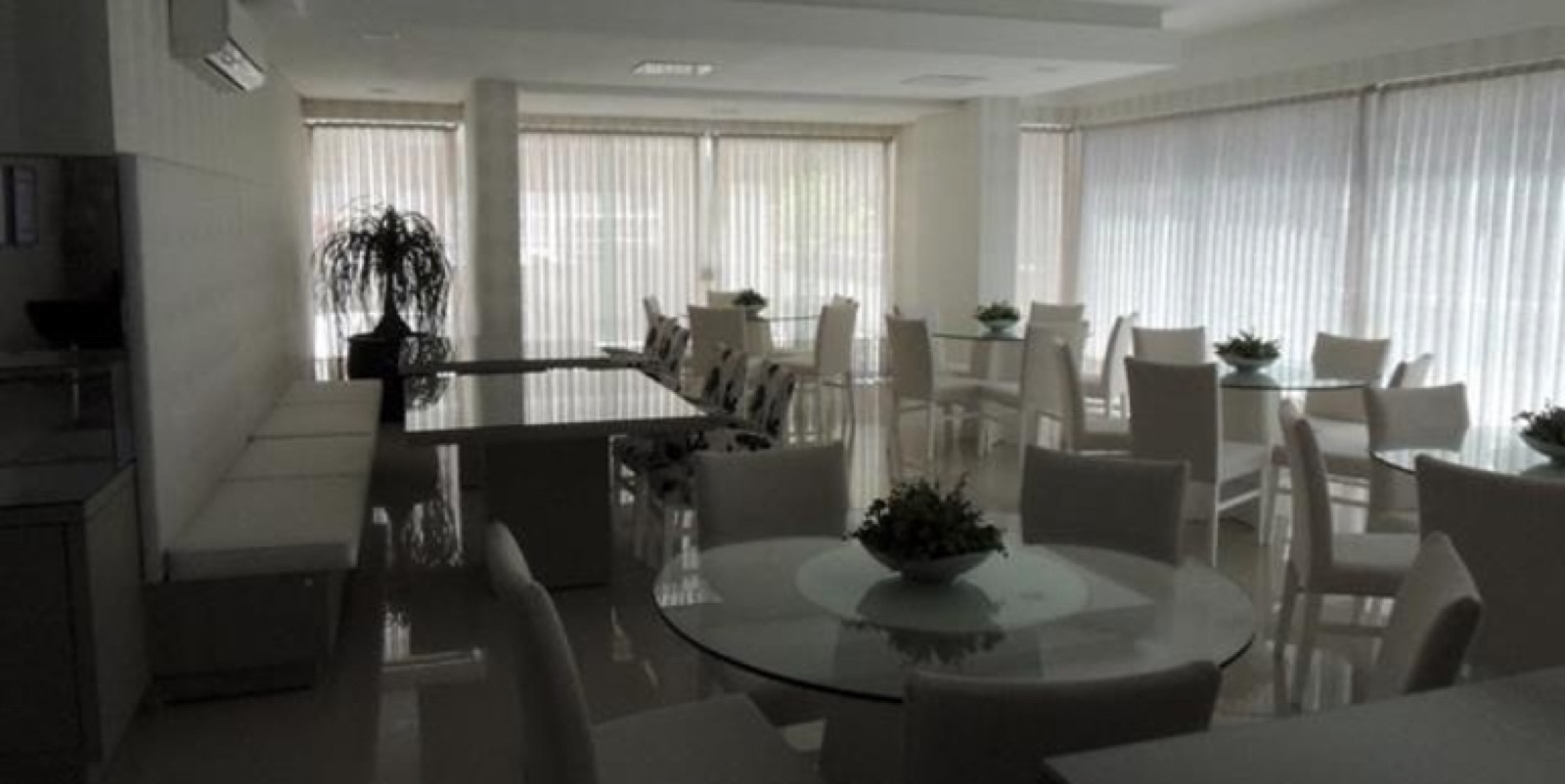 Area de lazer 2 do Porto dos Sonhos em Balneário Camboriú SC