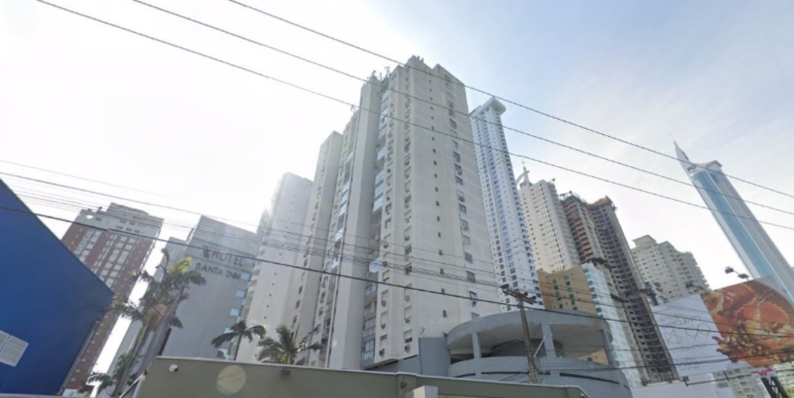 Santos Dumont — Empreendimento em Balneário Camboriú SC