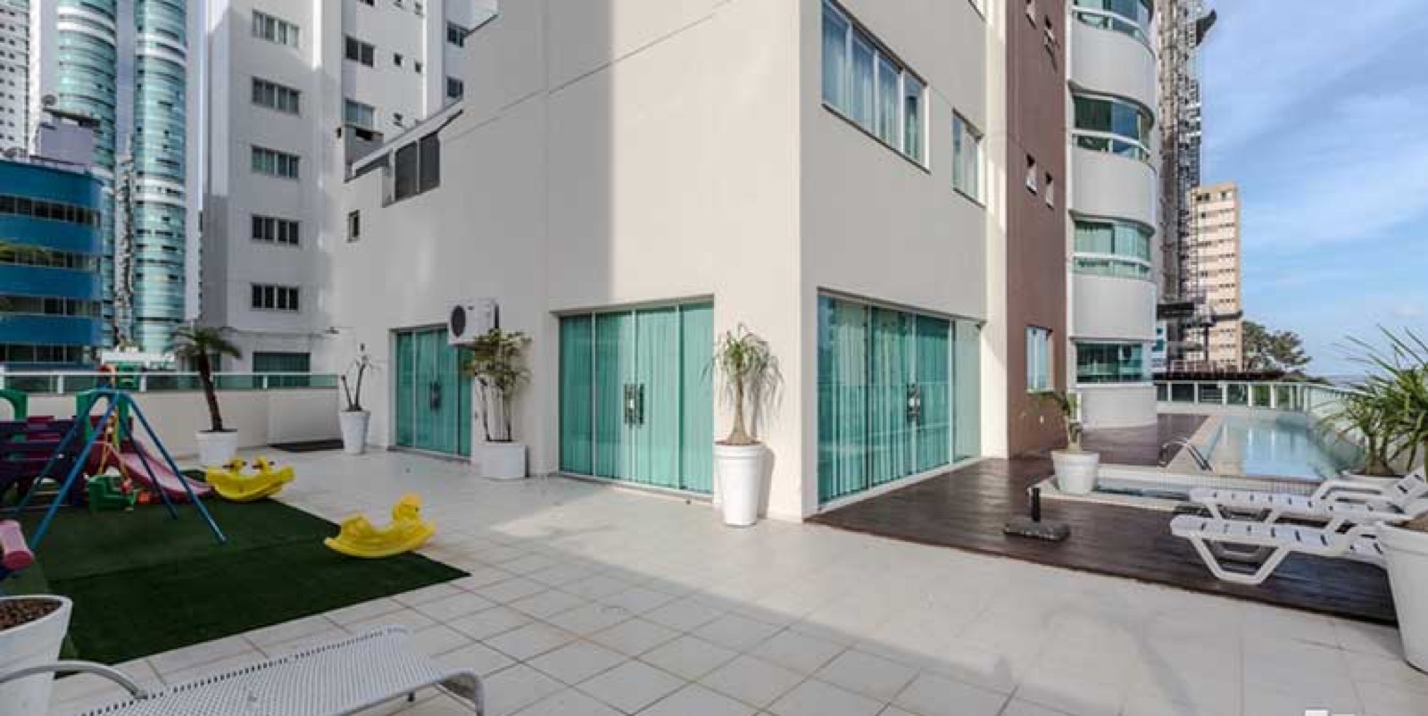 Render 1 do Torre de Málaga em Balneário Camboriú SC