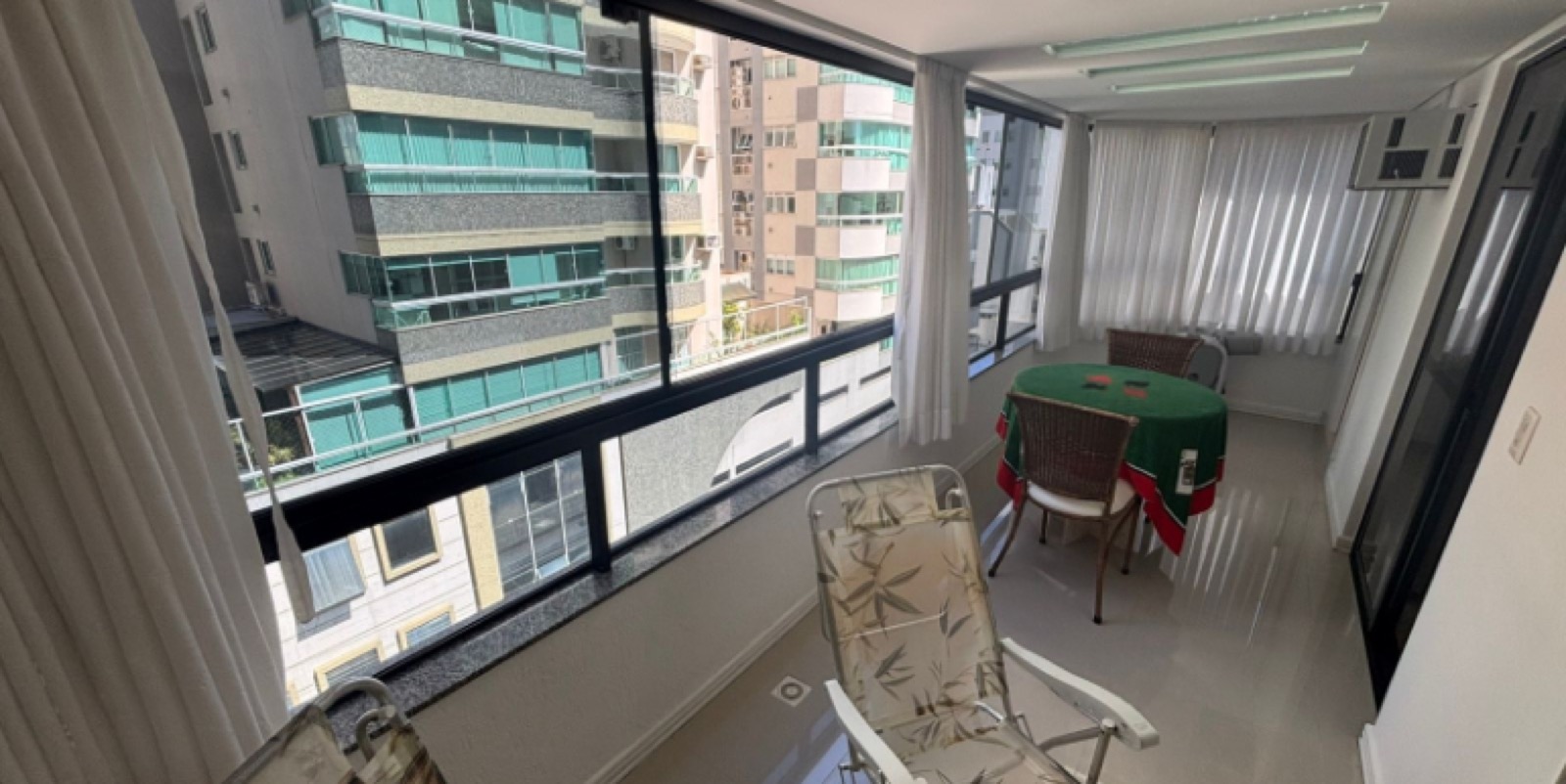 Area de lazer 3 do Villa di Roma em Balneário Camboriú SC