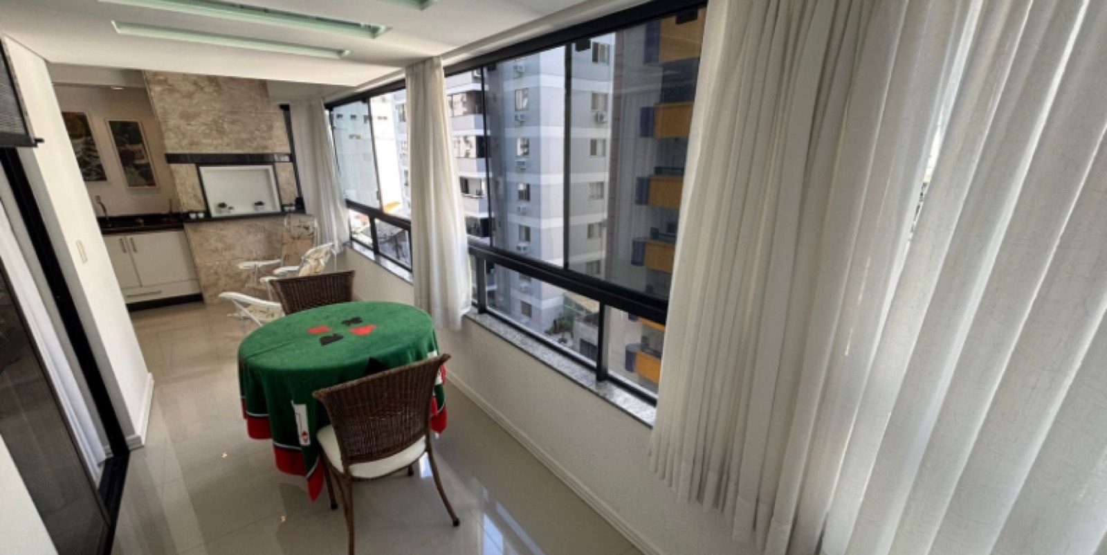 Area de lazer 4 do Villa di Roma em Balneário Camboriú SC