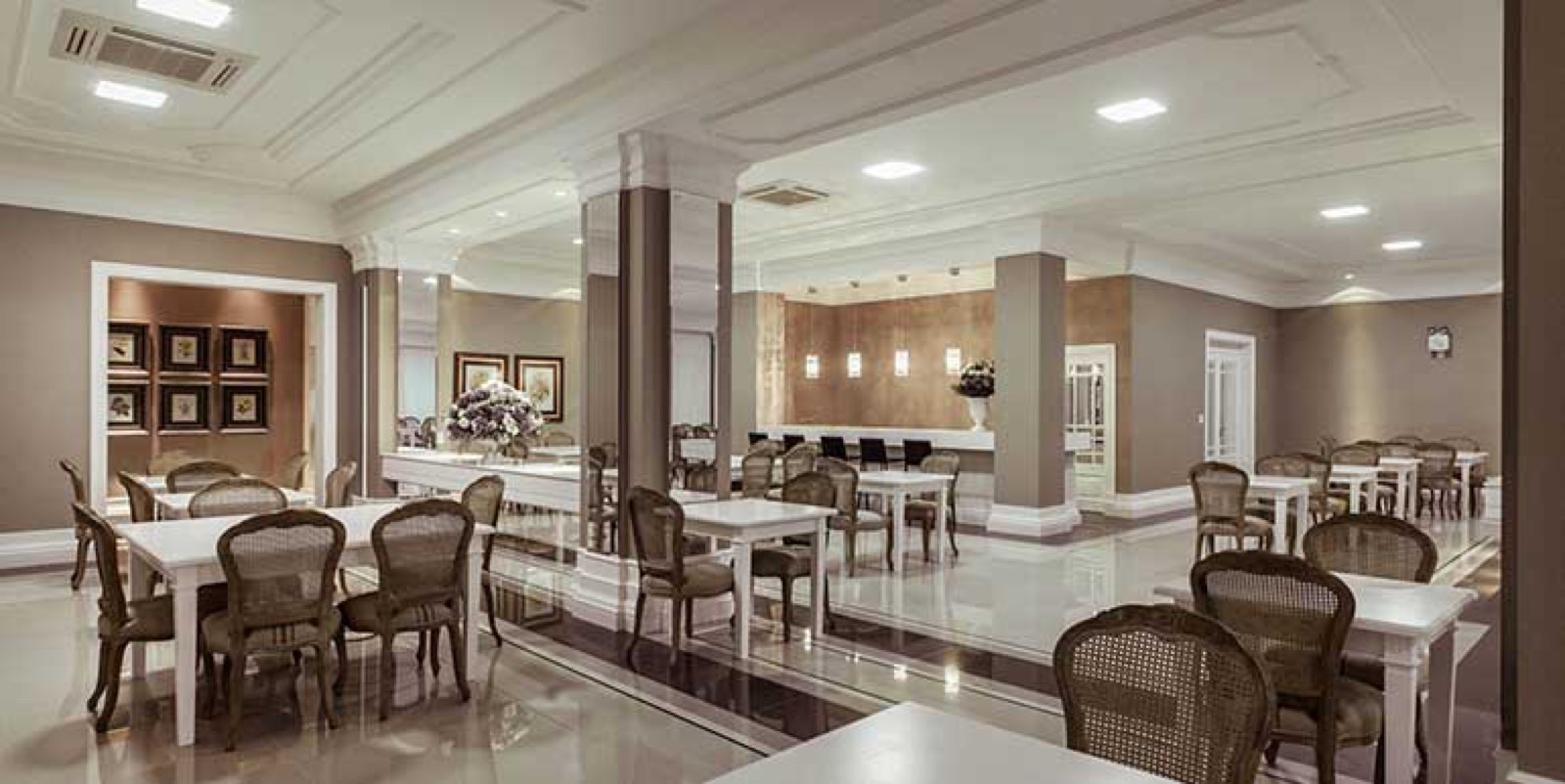 Area de lazer 4 do Villa Serena Home Club em Balneário Camboriú SC