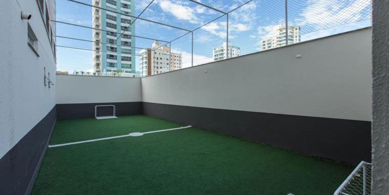 Area de lazer 7 do Ville de France em Balneário Camboriú SC