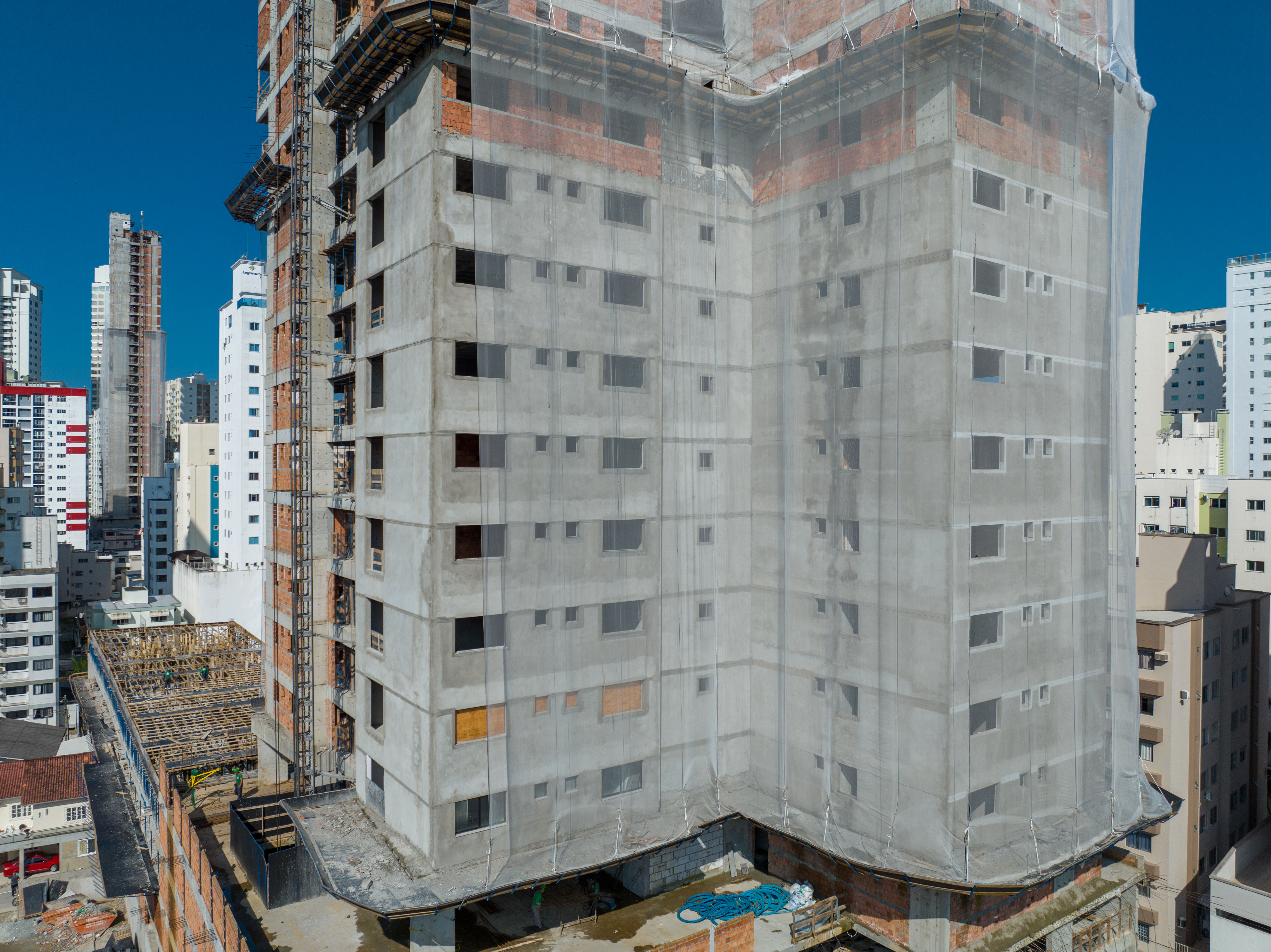 Paganini Tower - Obra 34