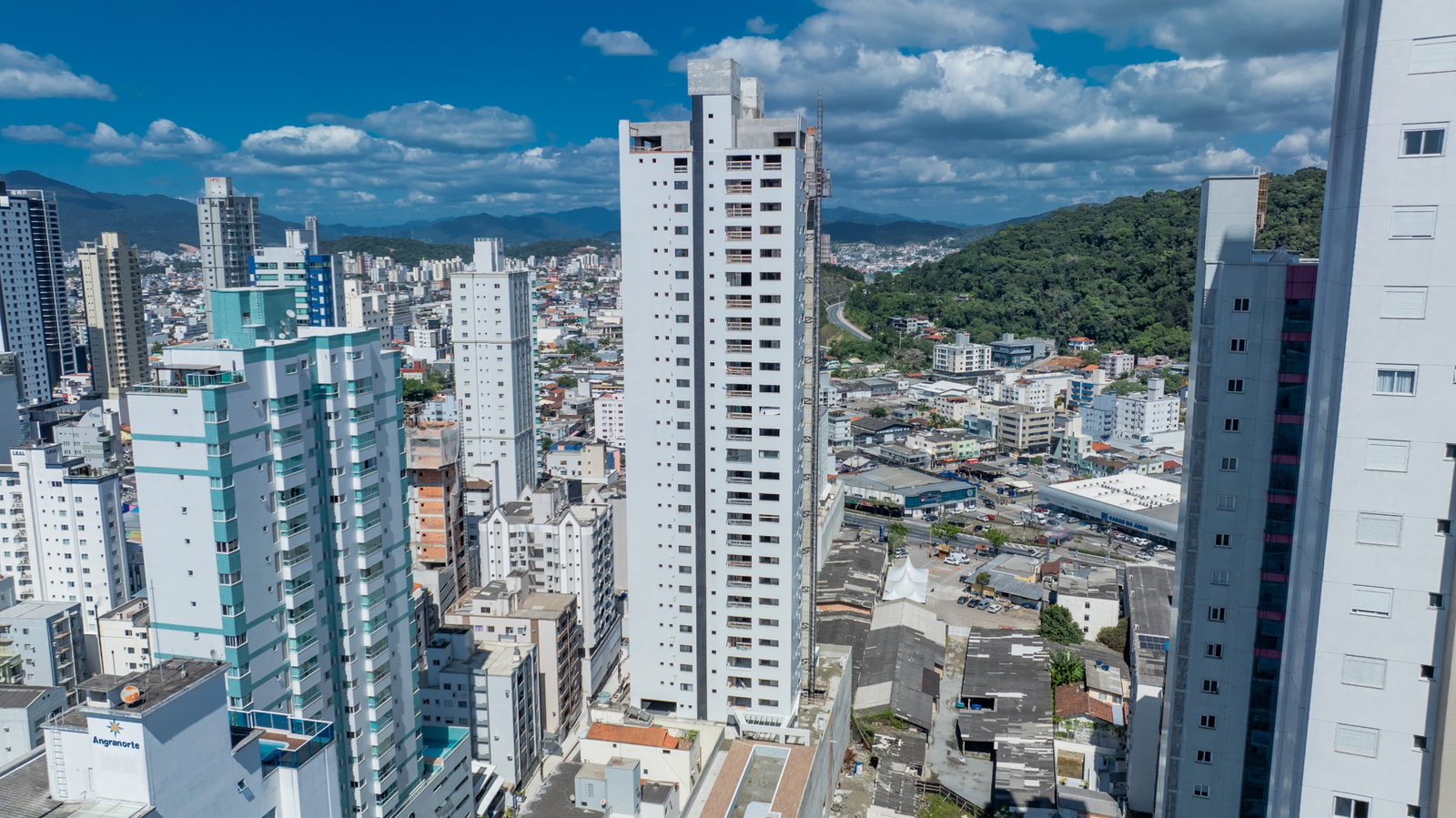 Paganini Tower - Obra 117
