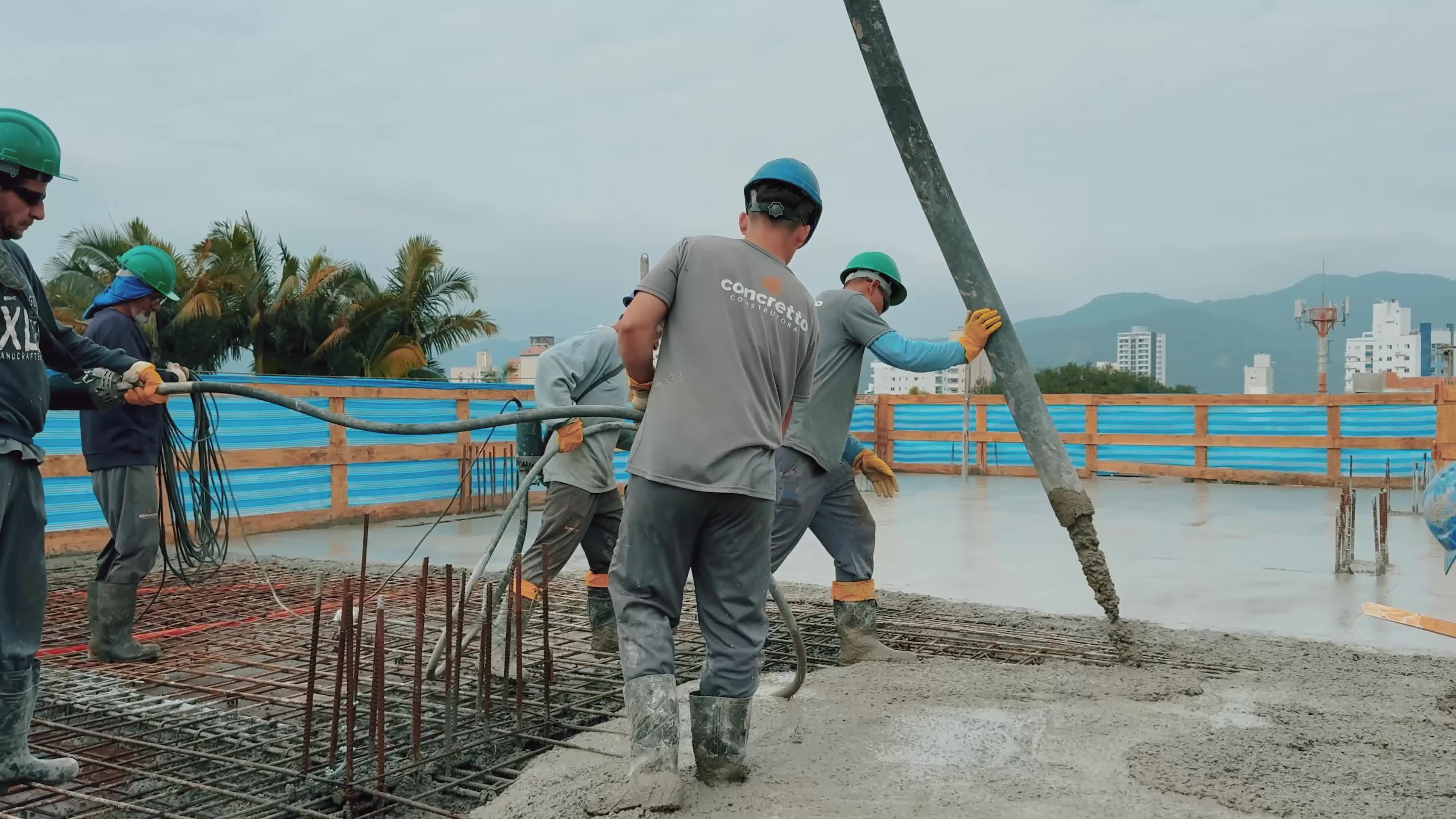Andamento da obra — Villaggio Di Pietra Elegância e Conforto em Camboriú