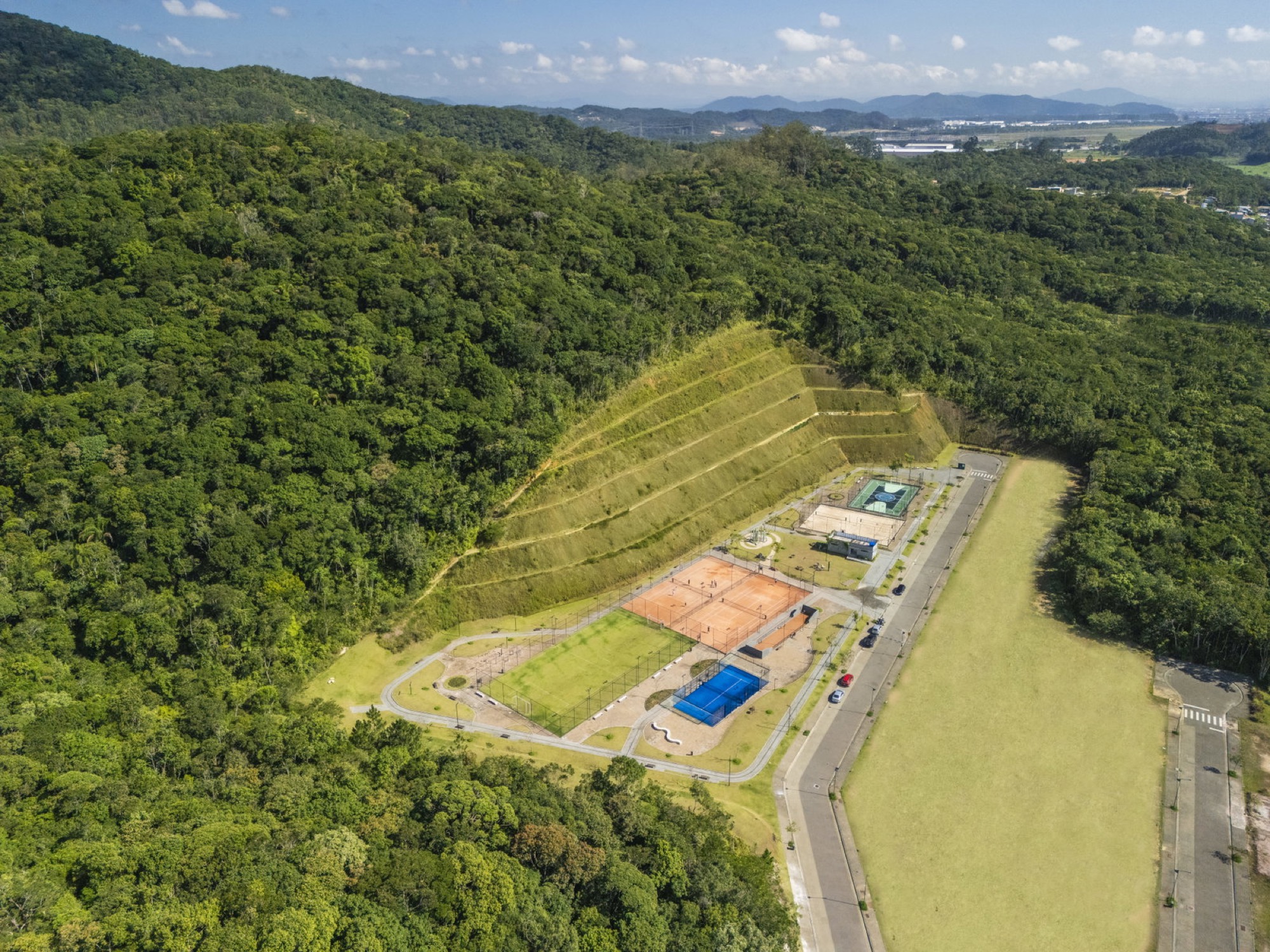 Colinas de Camboriú Planejado para você — Camboriú SC