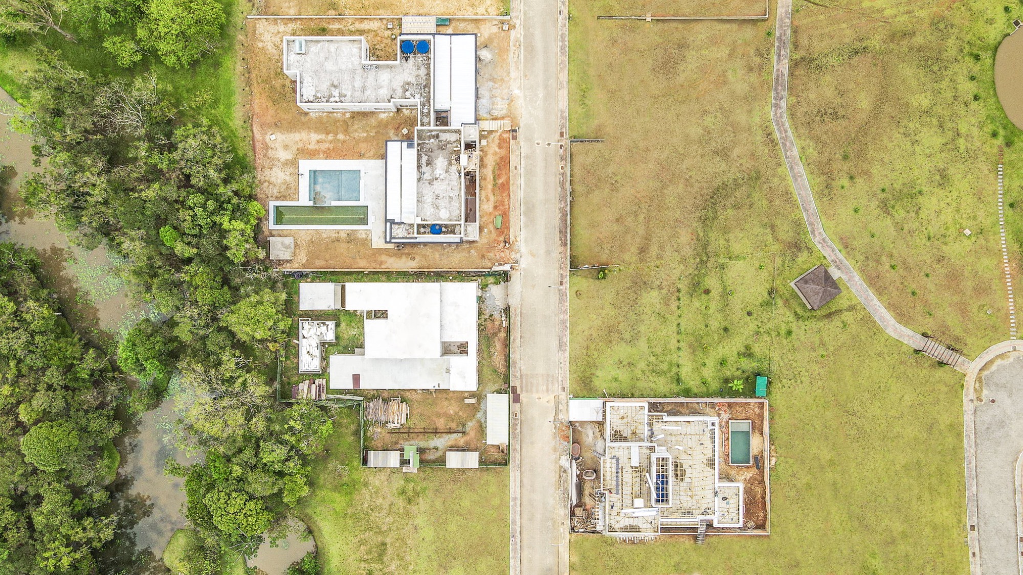 Andamento da obra — Gralha Azul PRONTO PARA MORAR — Camboriú SC