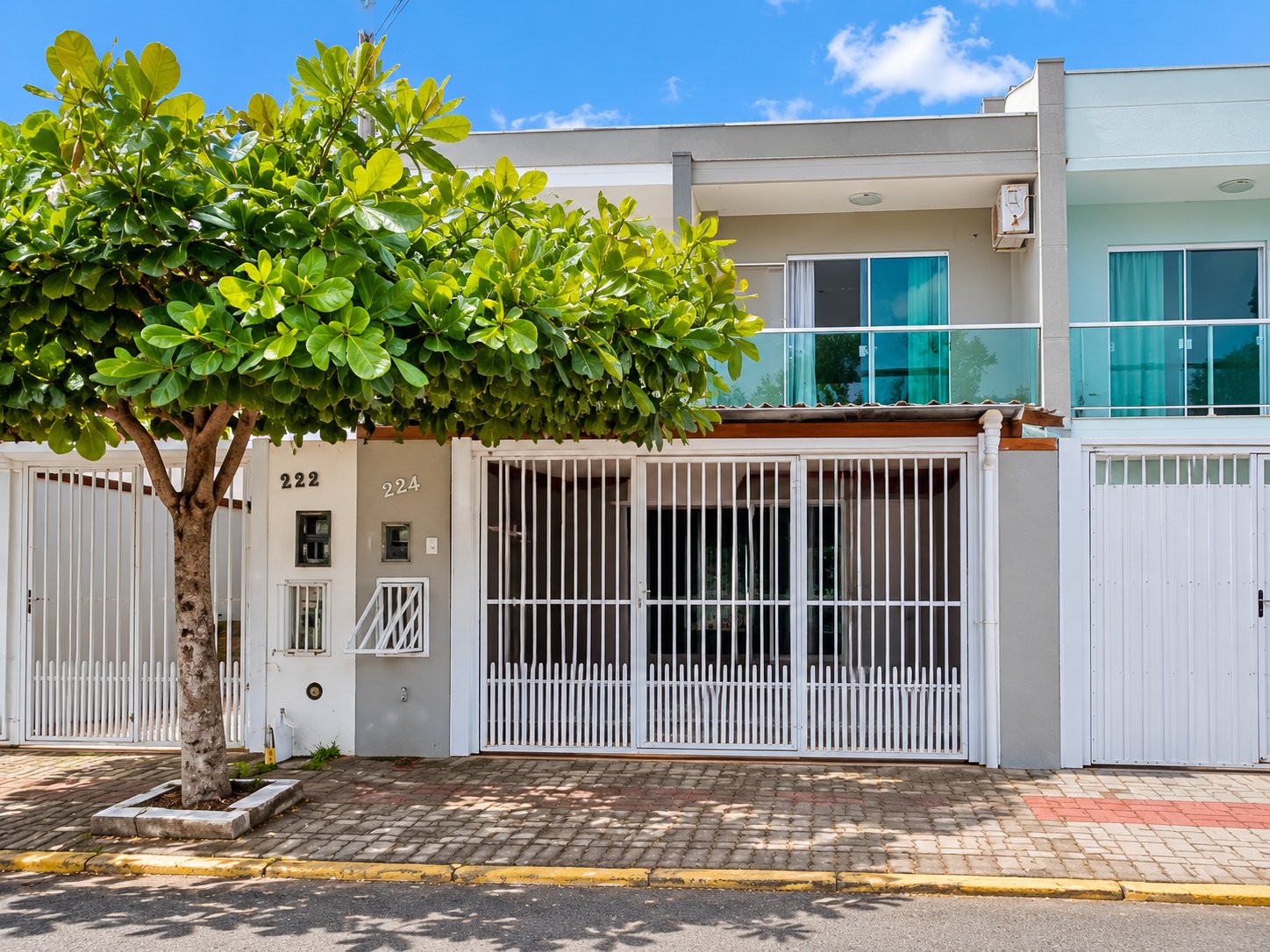 Casa 2 dormitórios — Residencial Sabina — Centro, Camboriú SC